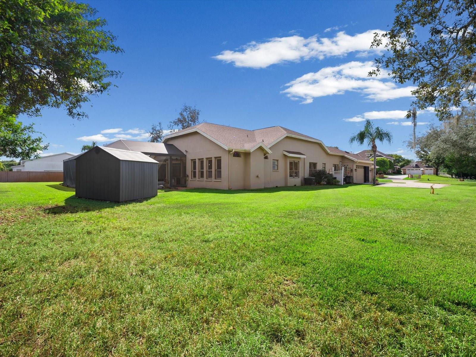 8906 SKYMASTER DRIVE, New Port Richey, FL 34654