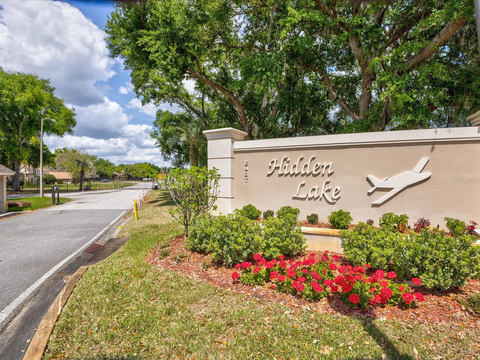 8906 SKYMASTER DRIVE, New Port Richey, FL 34654