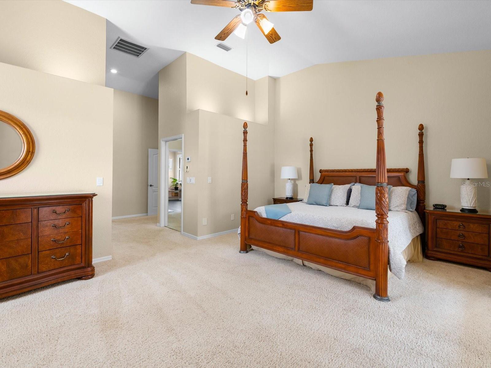 8906 SKYMASTER DRIVE, New Port Richey, FL 34654