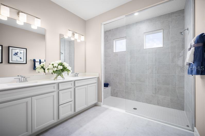 5323 CASTELLO AVENUE, Auburndale, FL 33823