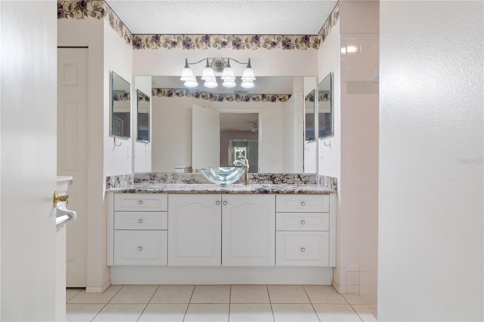 1430 PINEWOOD HILLS COURT, Spring Hill, FL 34606