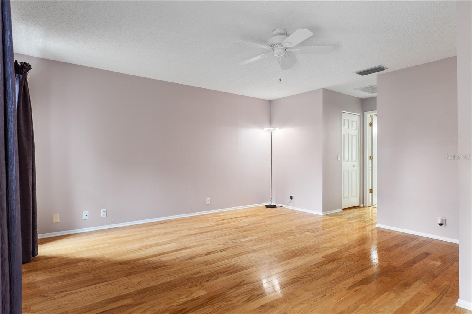 1430 PINEWOOD HILLS COURT, Spring Hill, FL 34606