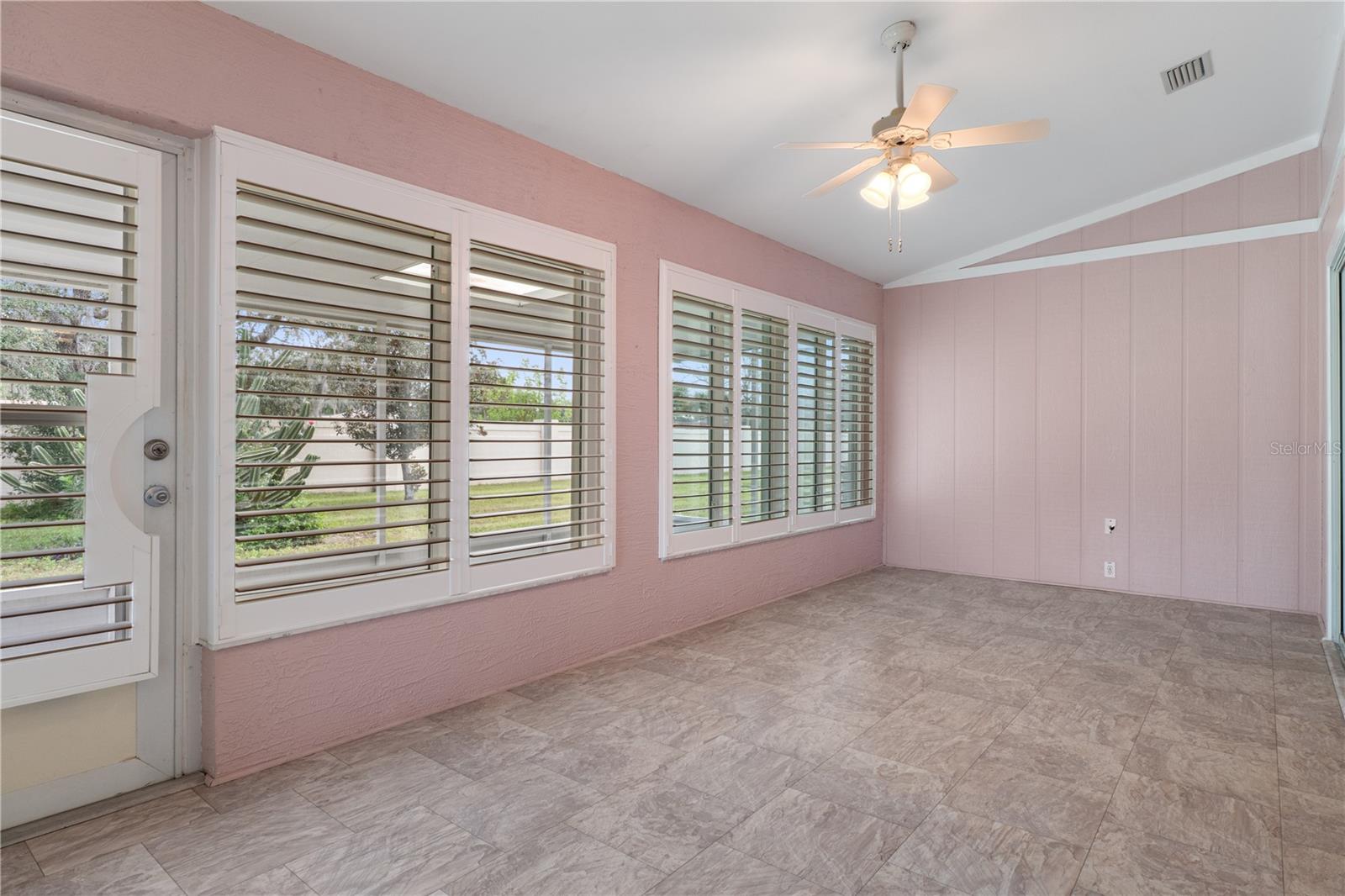 1430 PINEWOOD HILLS COURT, Spring Hill, FL 34606