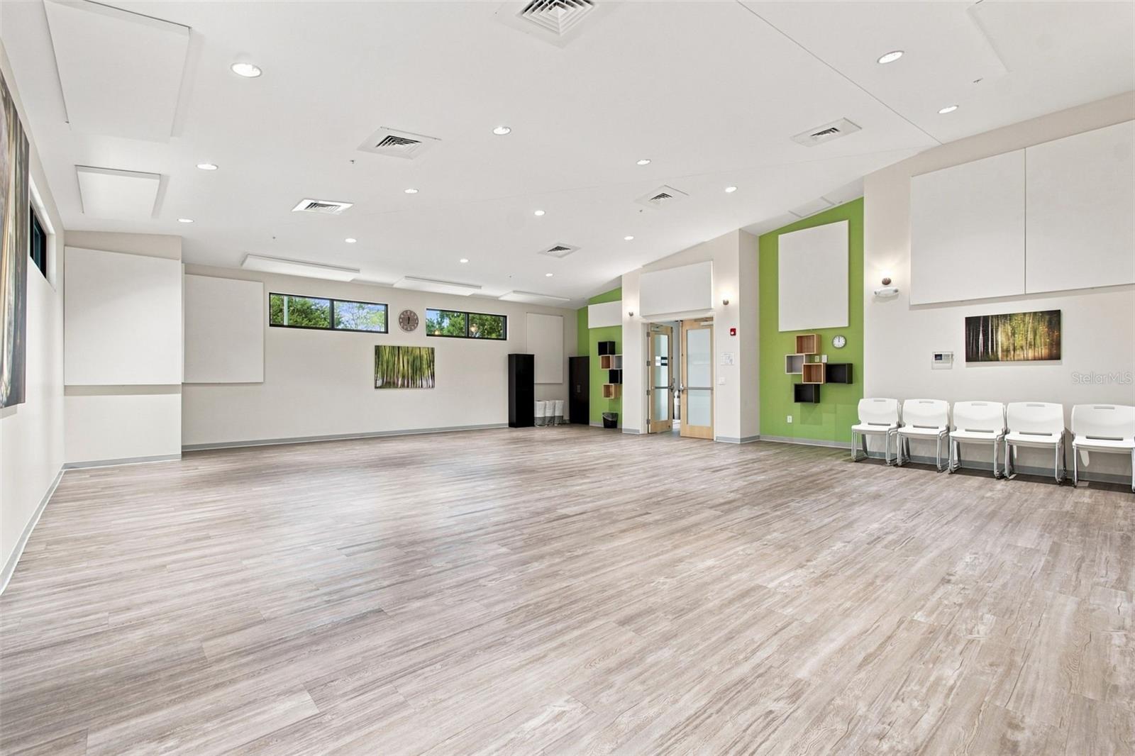 1430 PINEWOOD HILLS COURT, Spring Hill, FL 34606