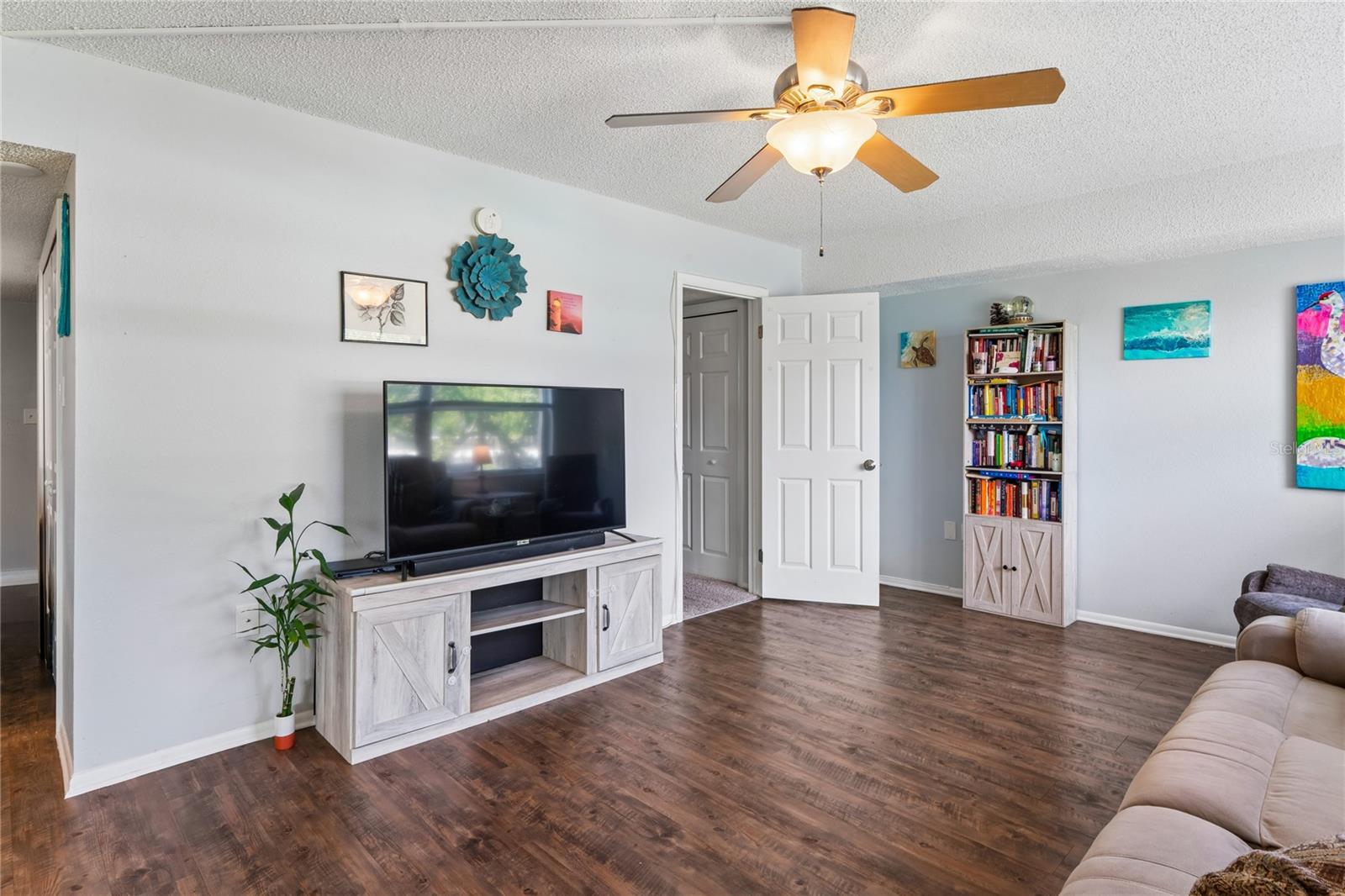 1146 KING ARTHUR COURT, #110, Dunedin, FL 34698