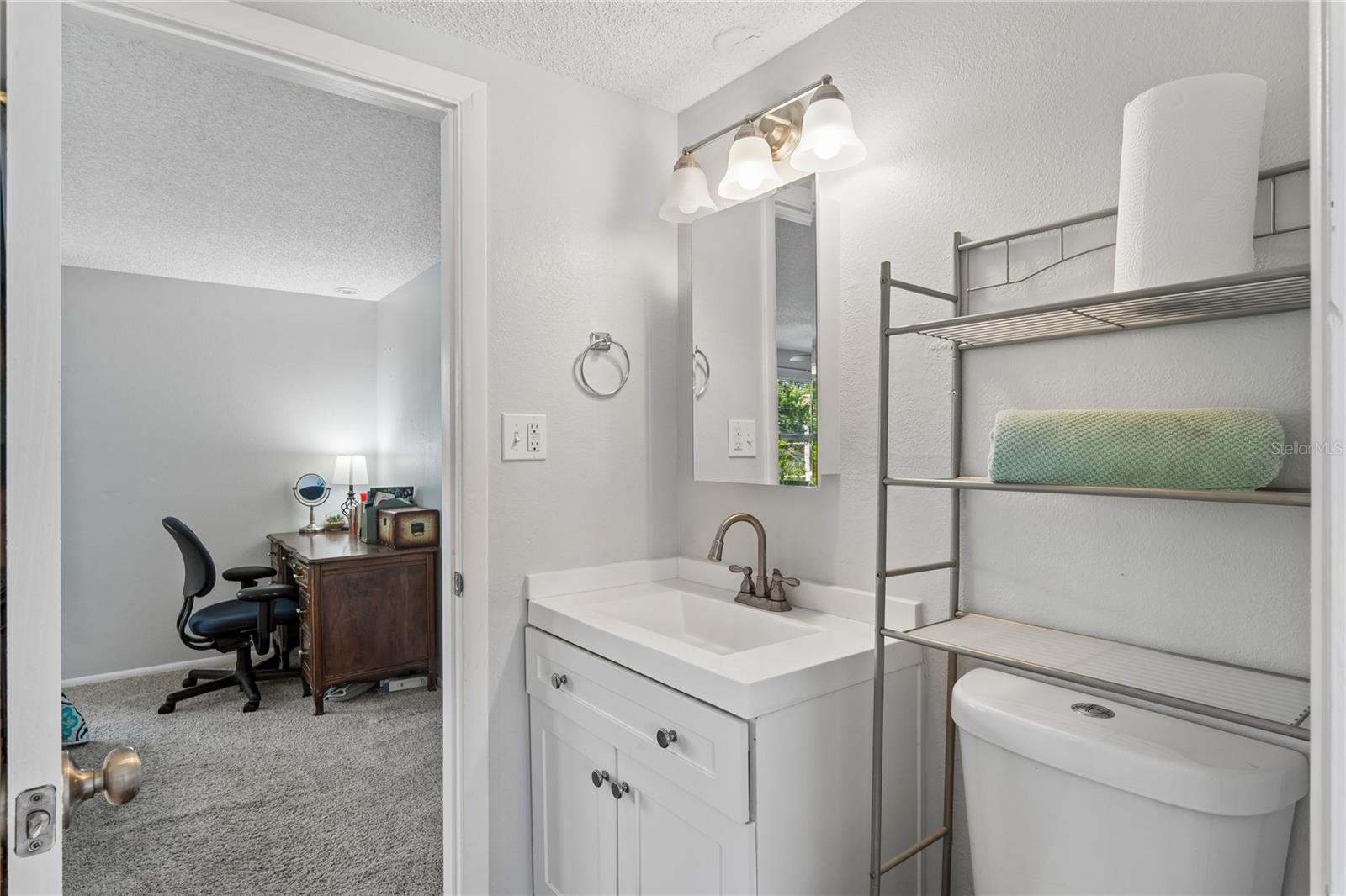 1146 KING ARTHUR COURT, #110, Dunedin, FL 34698