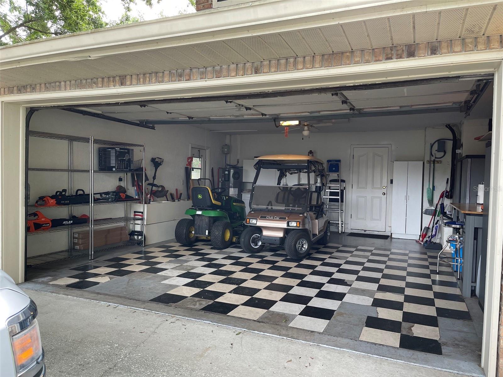 15052 GREEN VALLEY BOULEVARD, Clermont, FL 34711