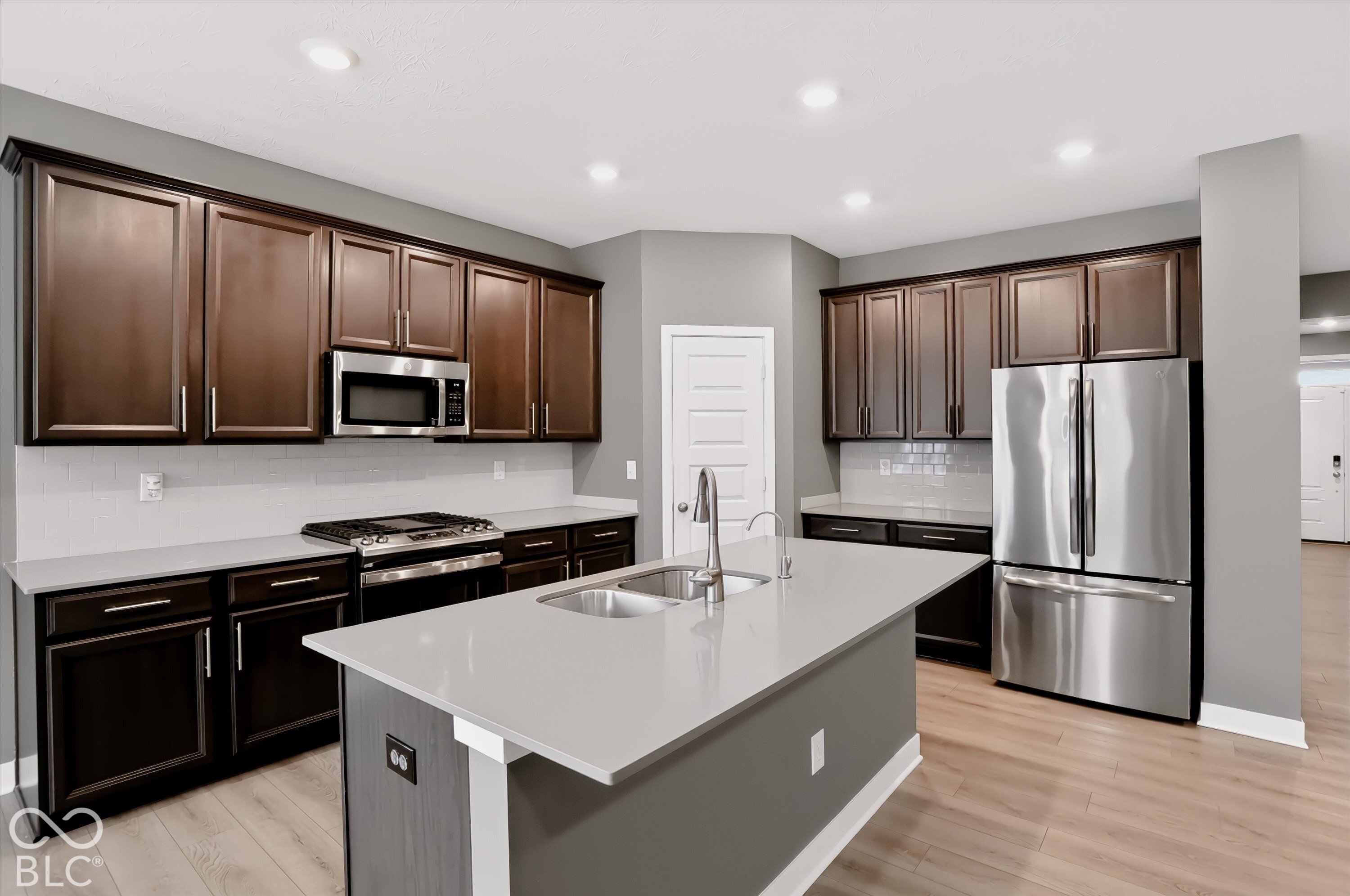 11133 Valiant Court, Noblesville, IN 46060