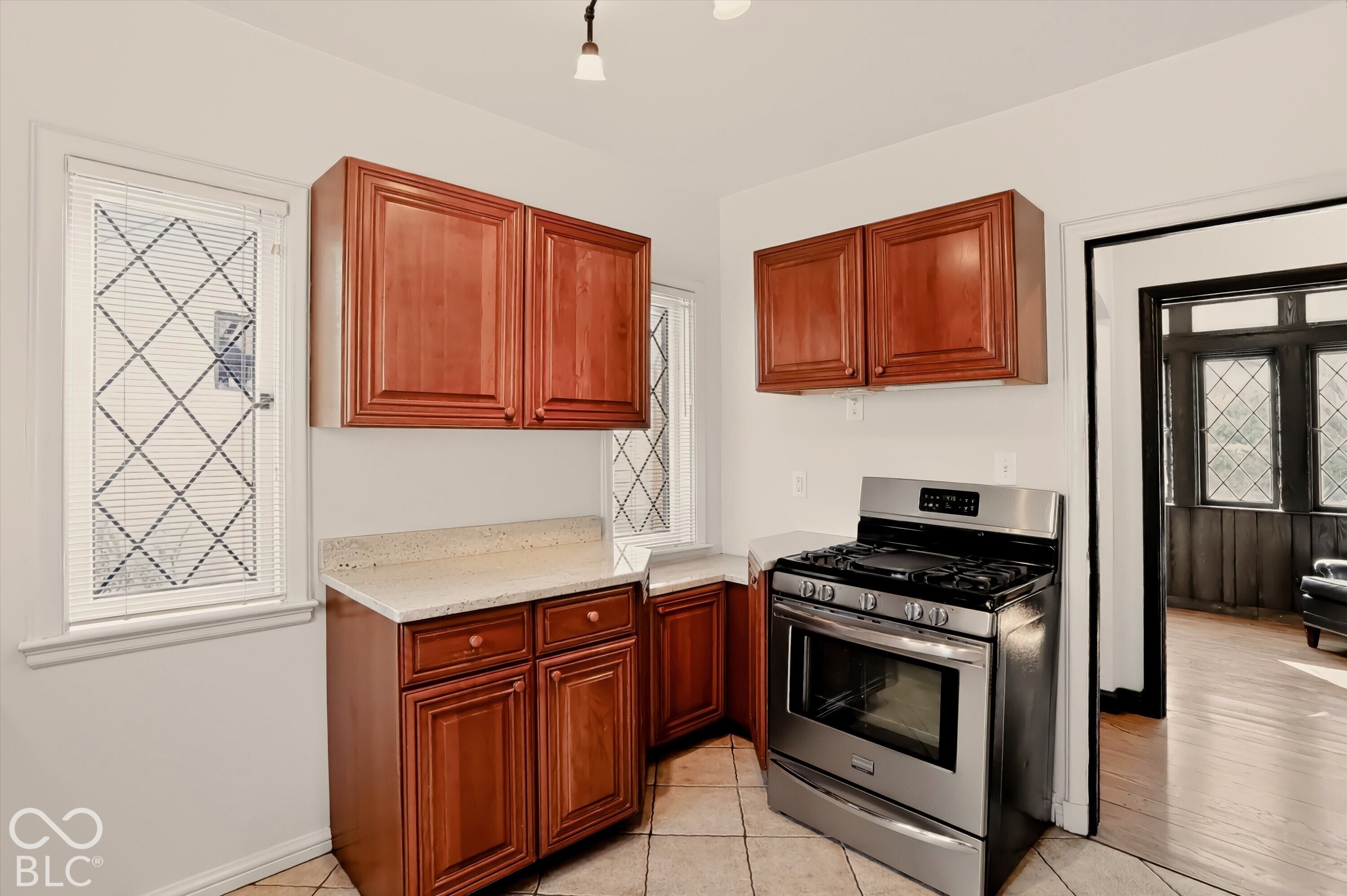 5753 N College Avenue, Indianapolis, IN 46220