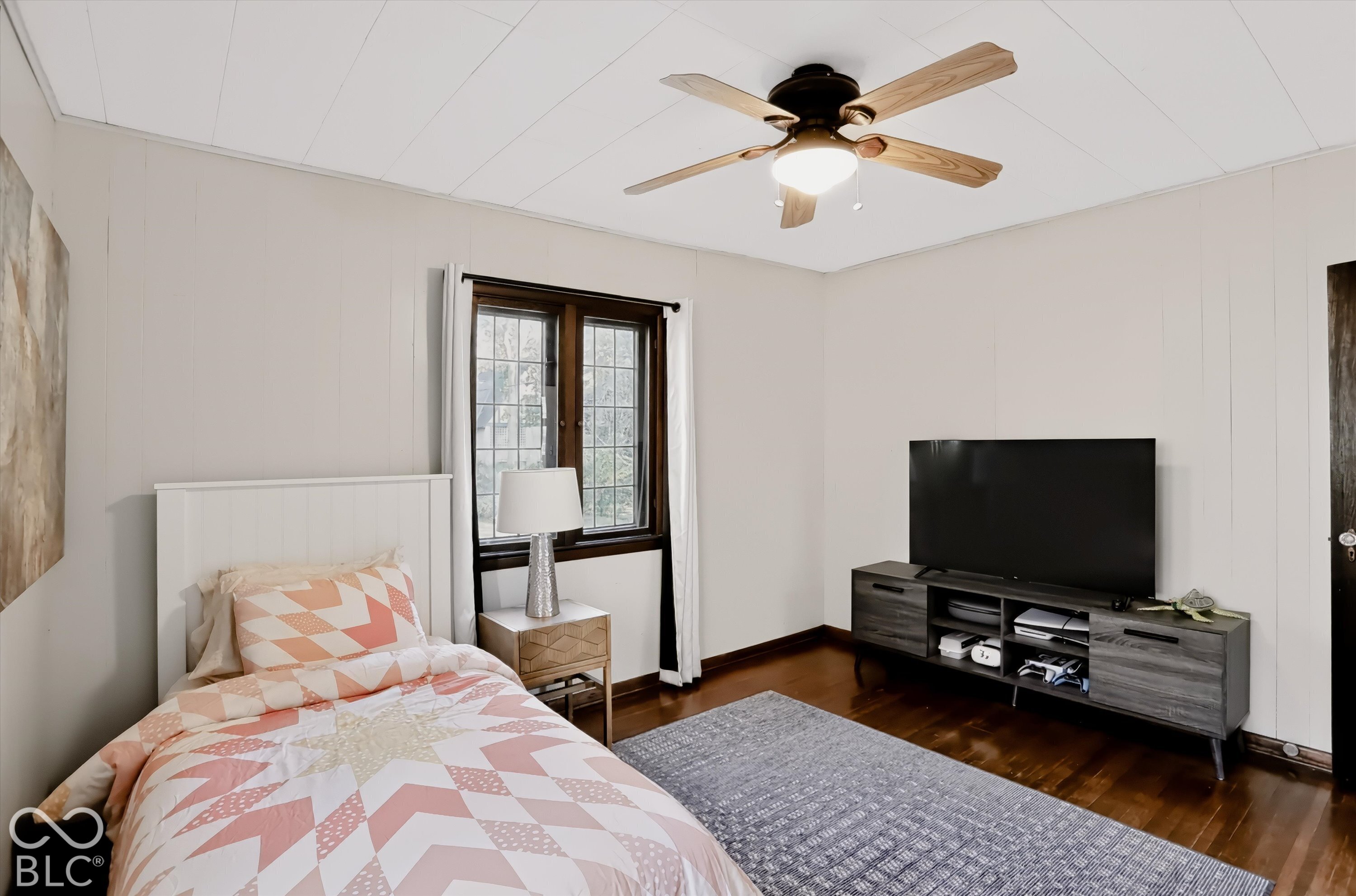 5753 N College Avenue, Indianapolis, IN 46220