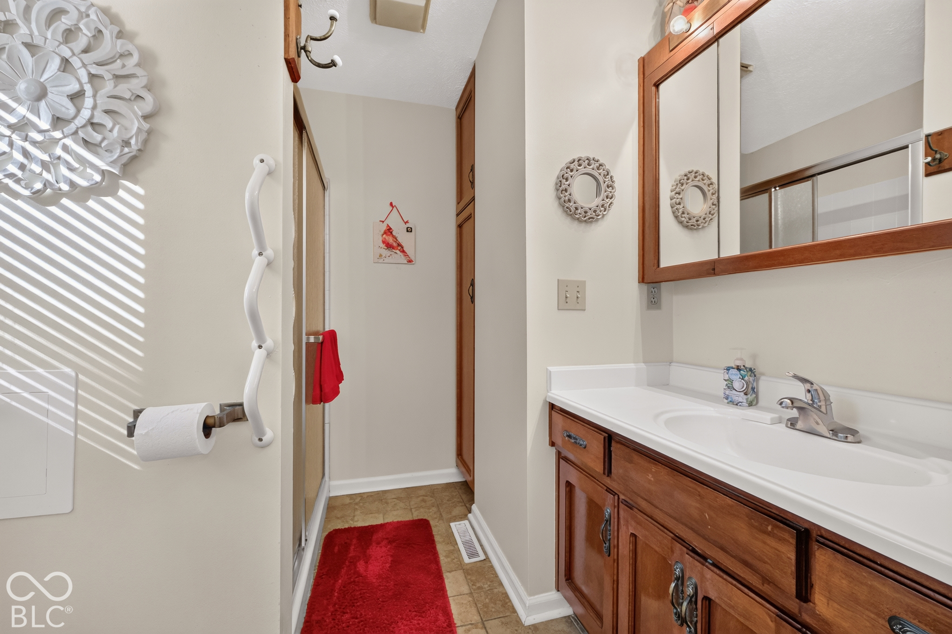 228 College Parkway, Anderson, IN 46012
