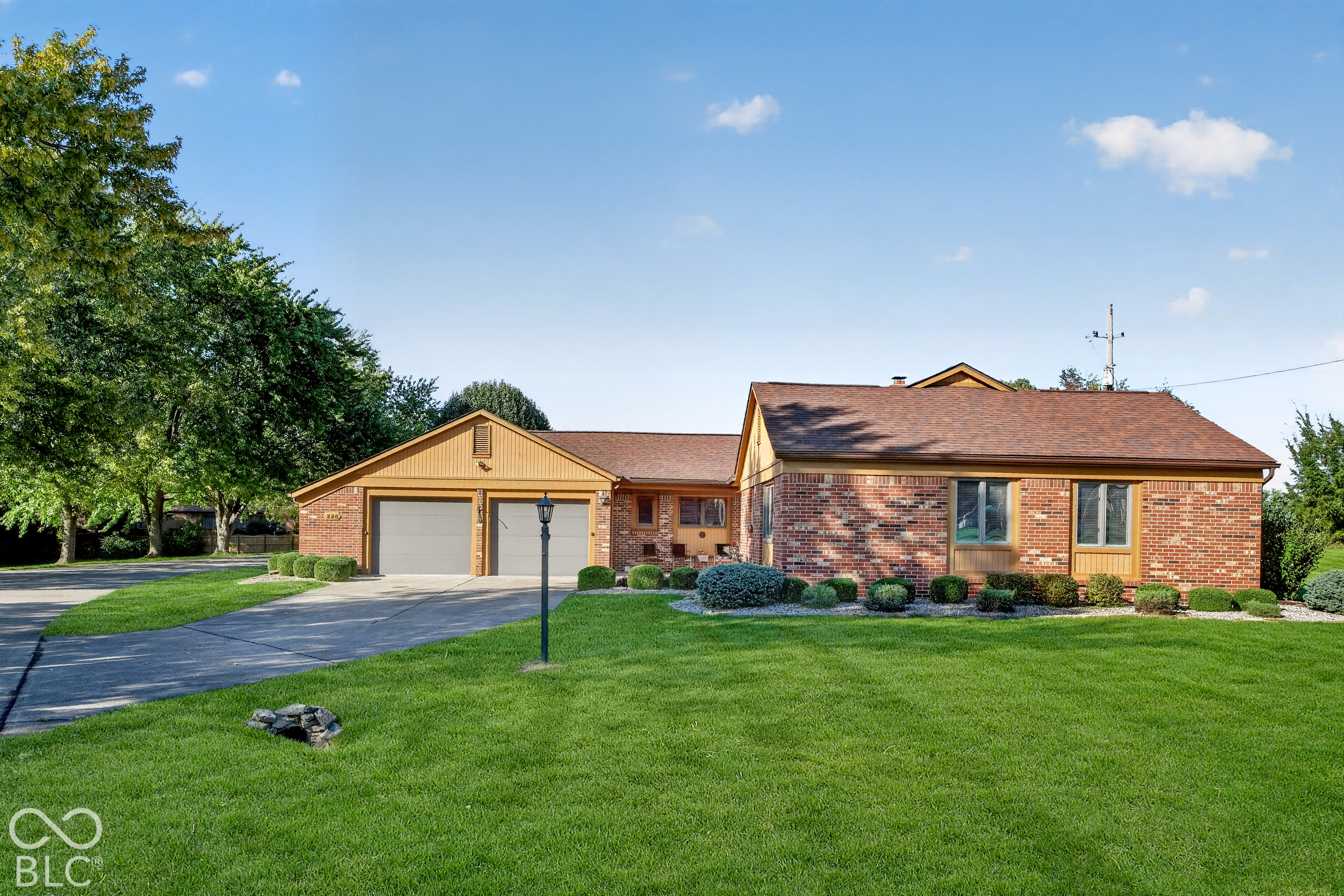 228 College Parkway, Anderson, IN 46012