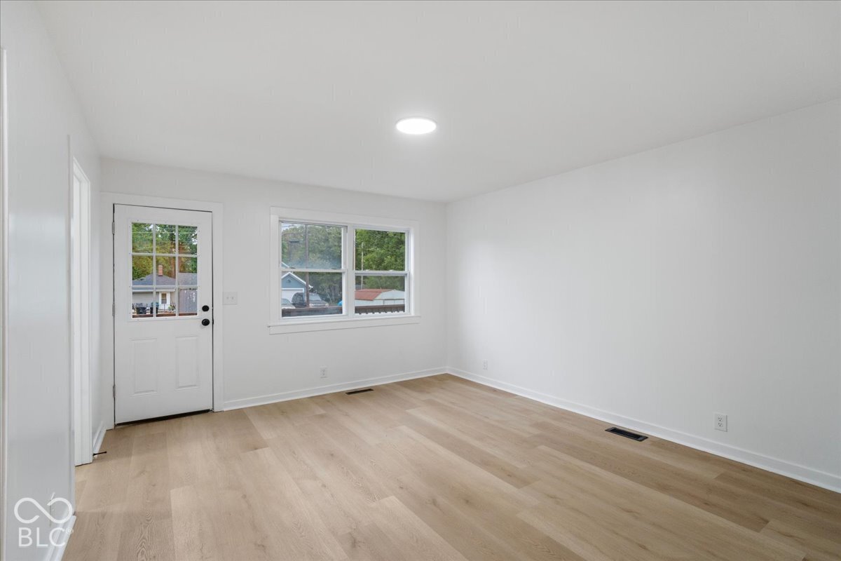 Second living room