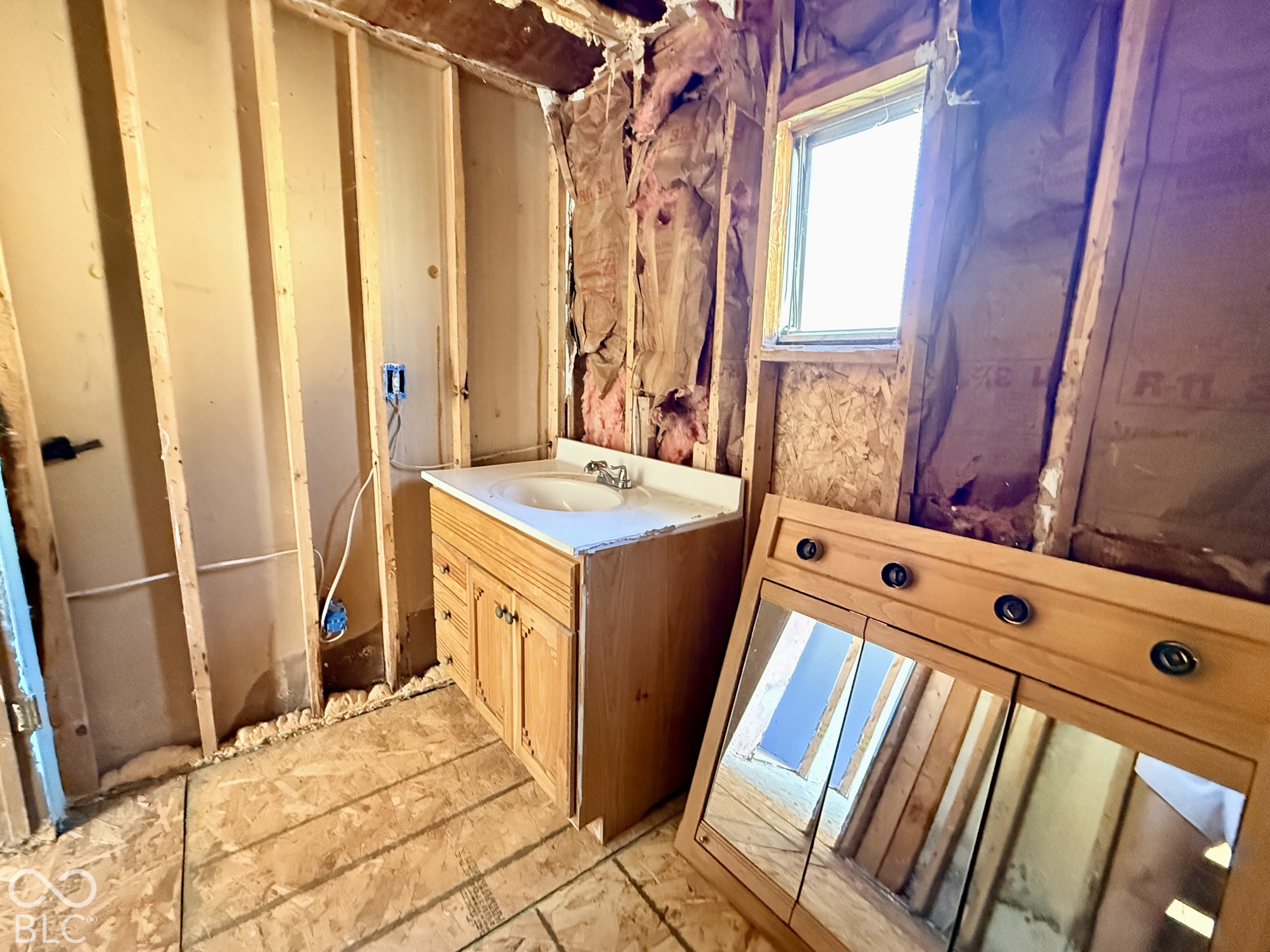 Bathroom Bathroom