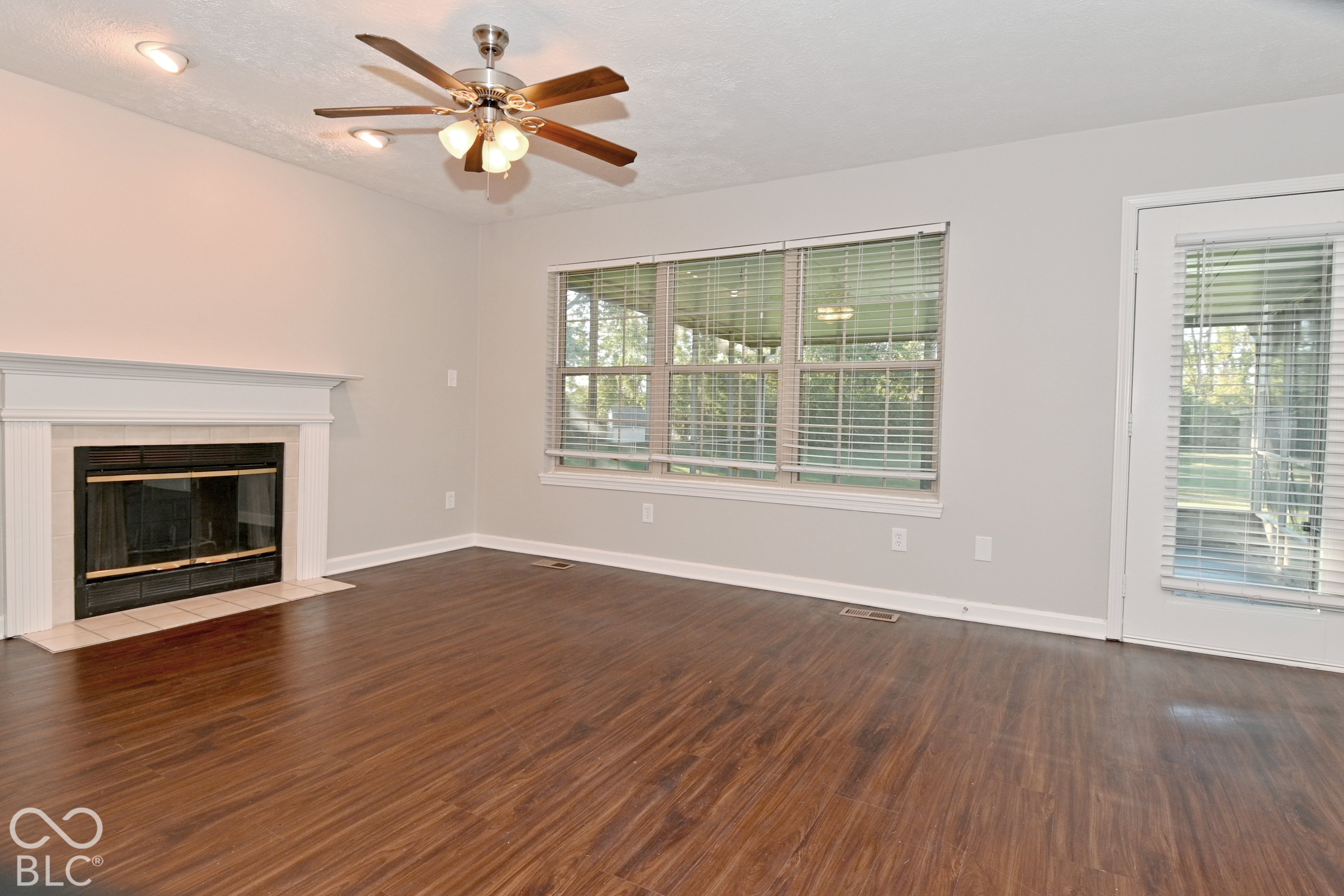 5524 Oakcrest Drive, Indianapolis, IN 46237
