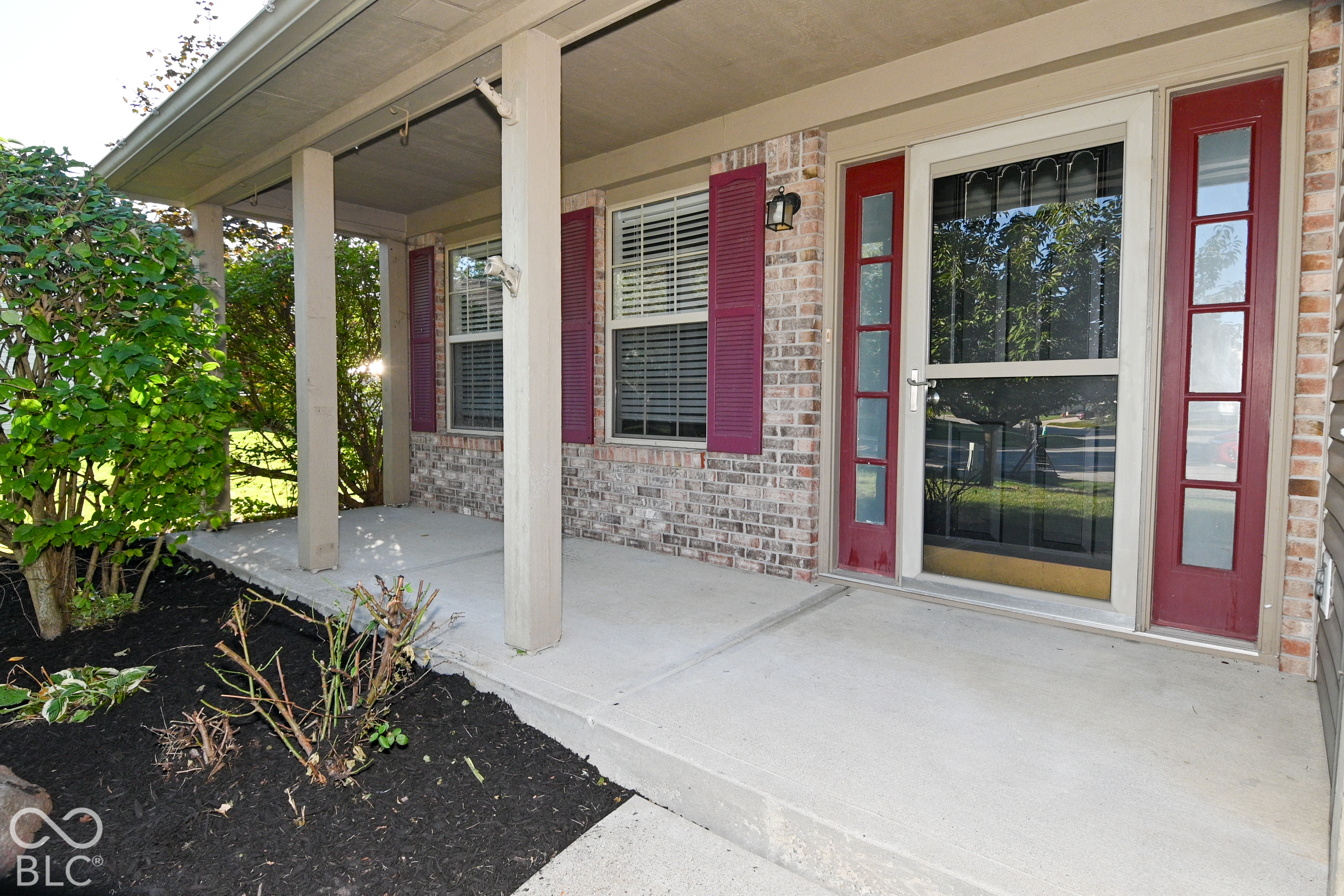 5524 Oakcrest Drive, Indianapolis, IN 46237