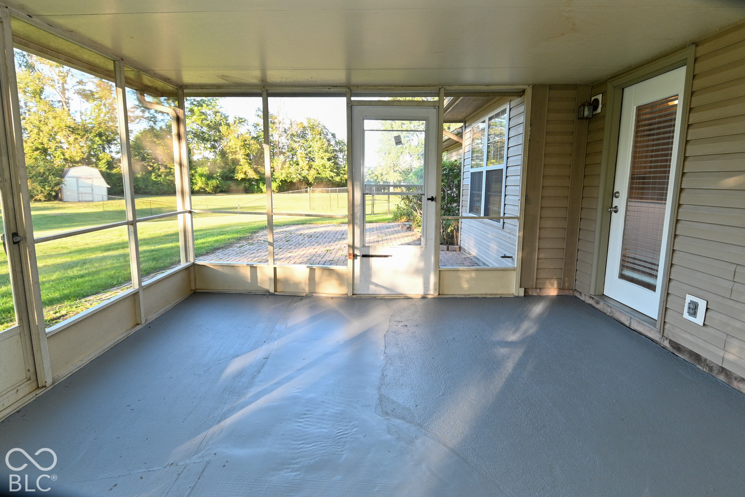 5524 Oakcrest Drive, Indianapolis, IN 46237