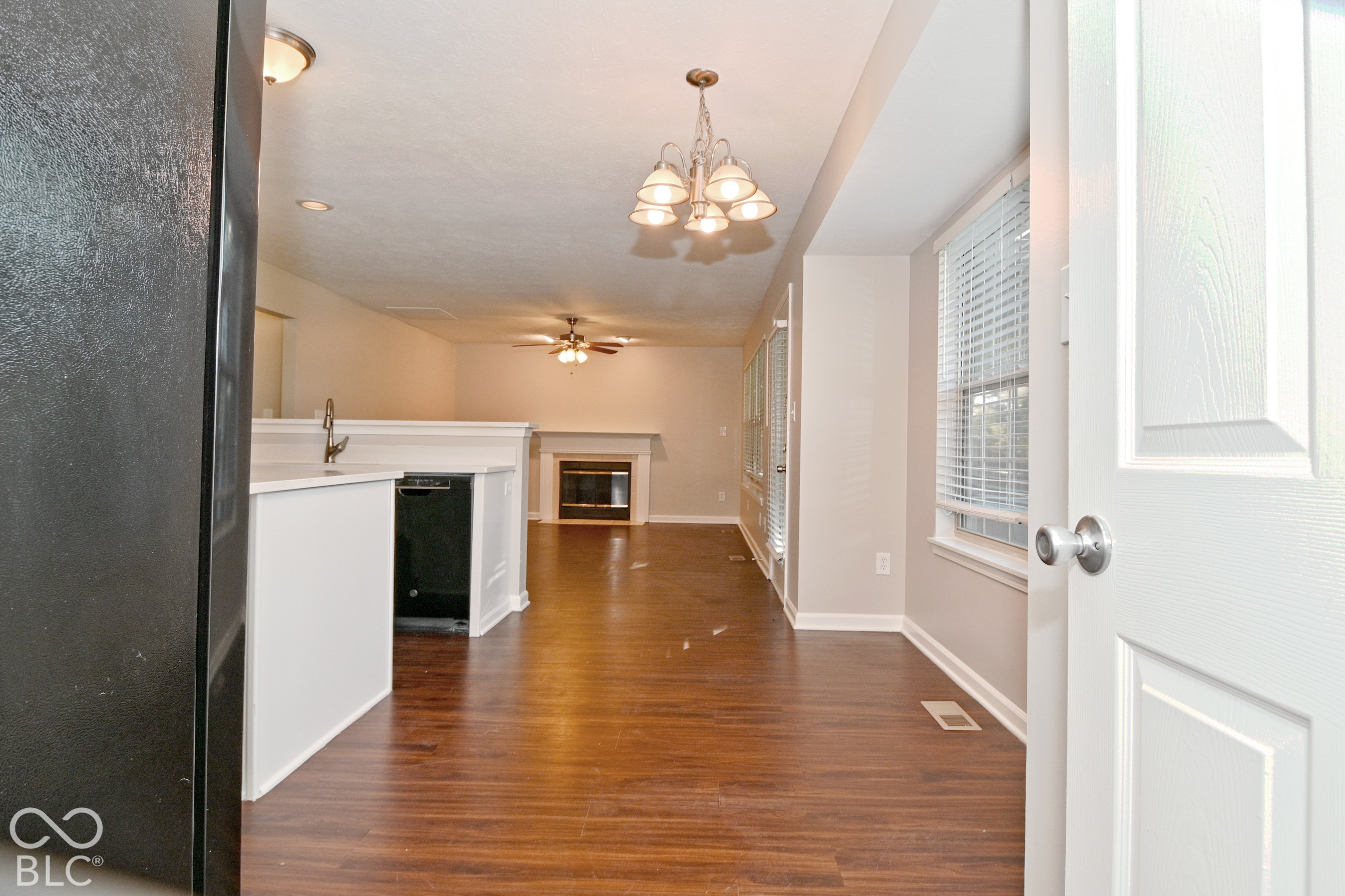 5524 Oakcrest Drive, Indianapolis, IN 46237