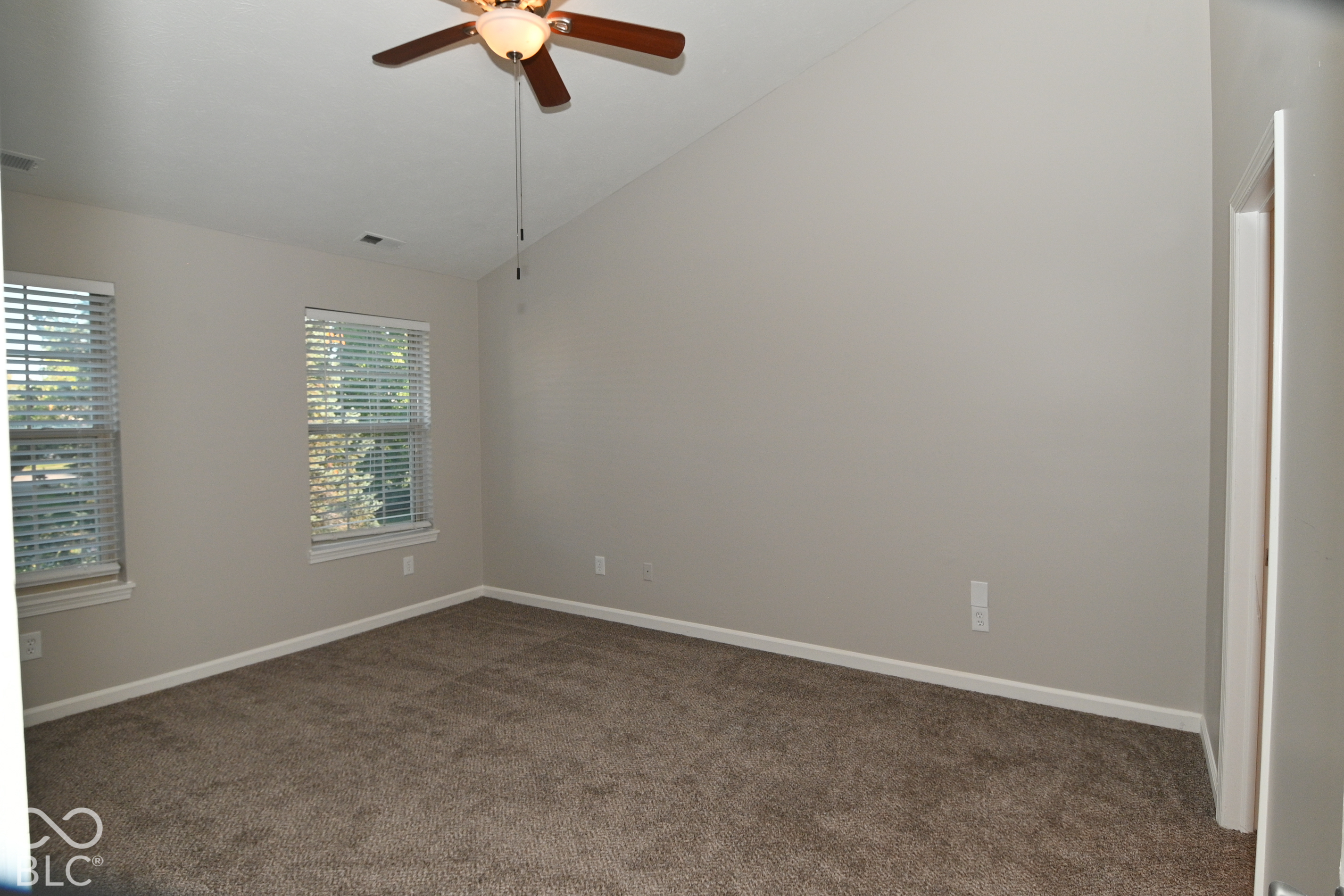 5524 Oakcrest Drive, Indianapolis, IN 46237