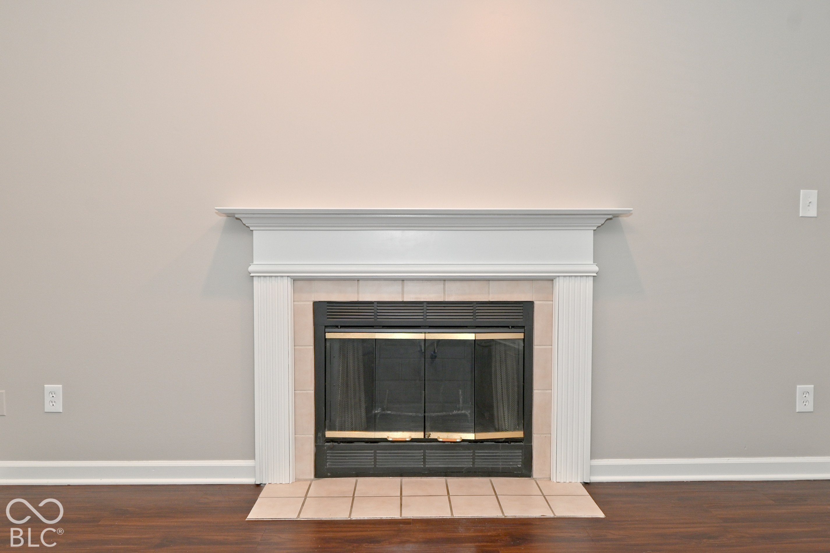 5524 Oakcrest Drive, Indianapolis, IN 46237