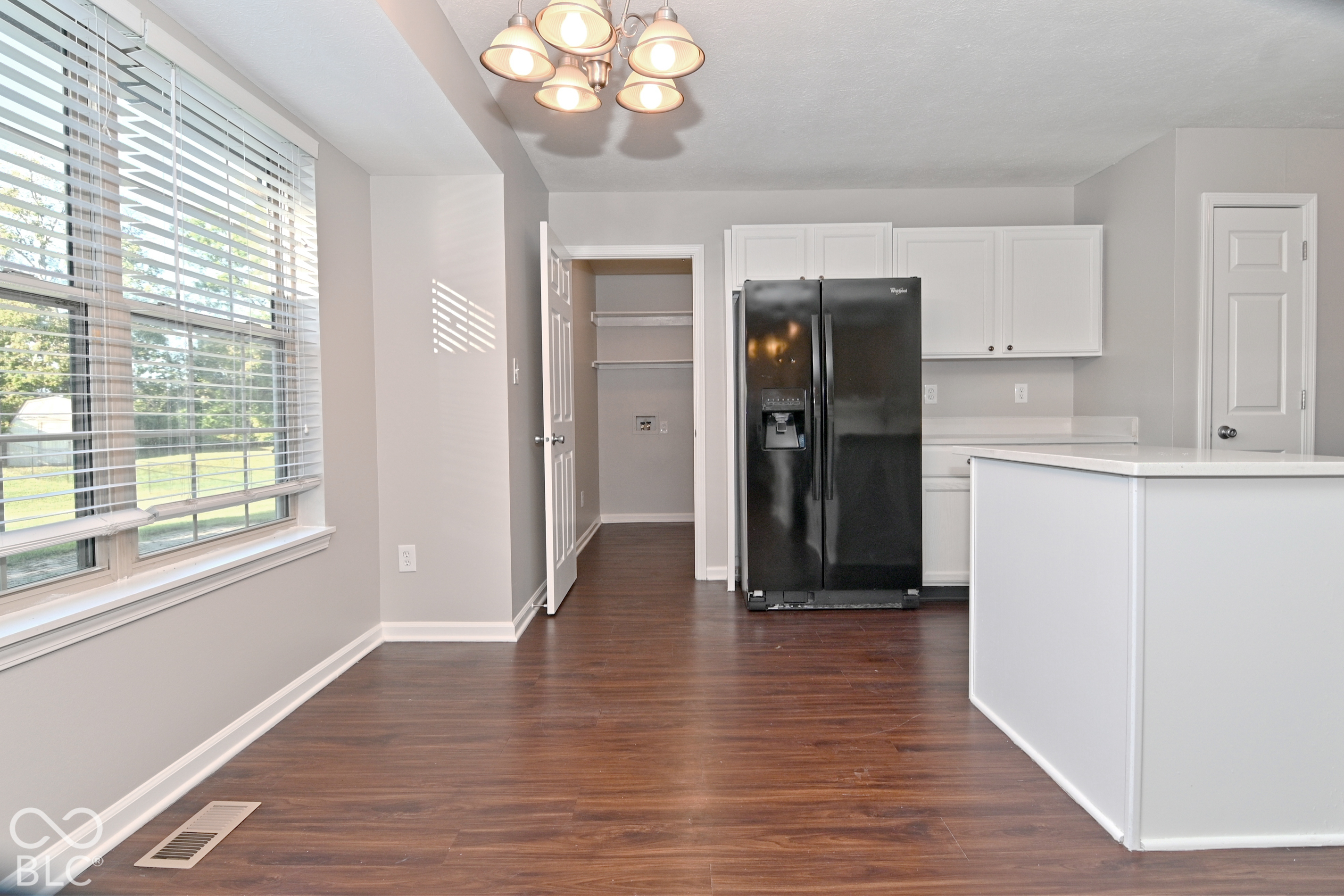 5524 Oakcrest Drive, Indianapolis, IN 46237