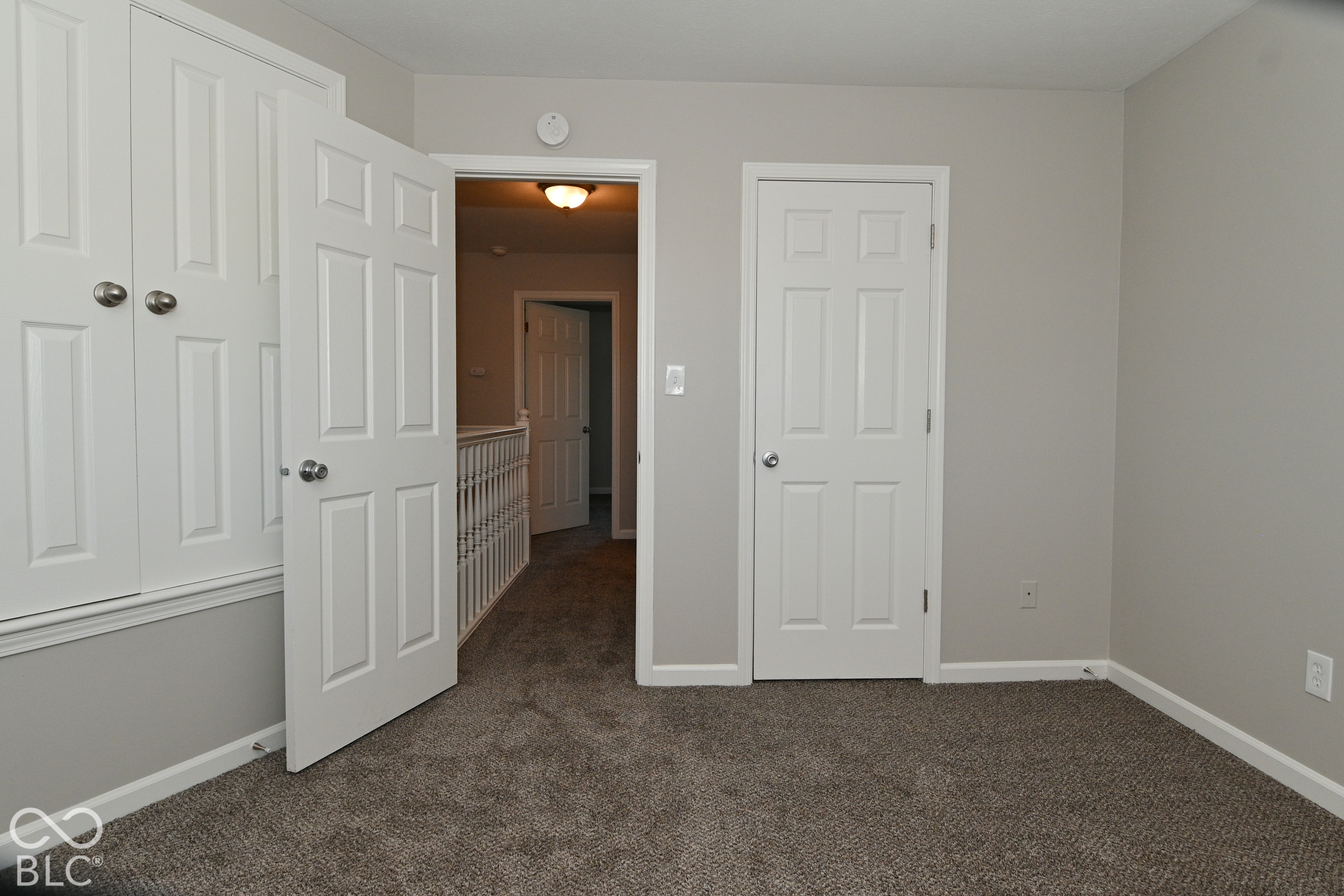 5524 Oakcrest Drive, Indianapolis, IN 46237
