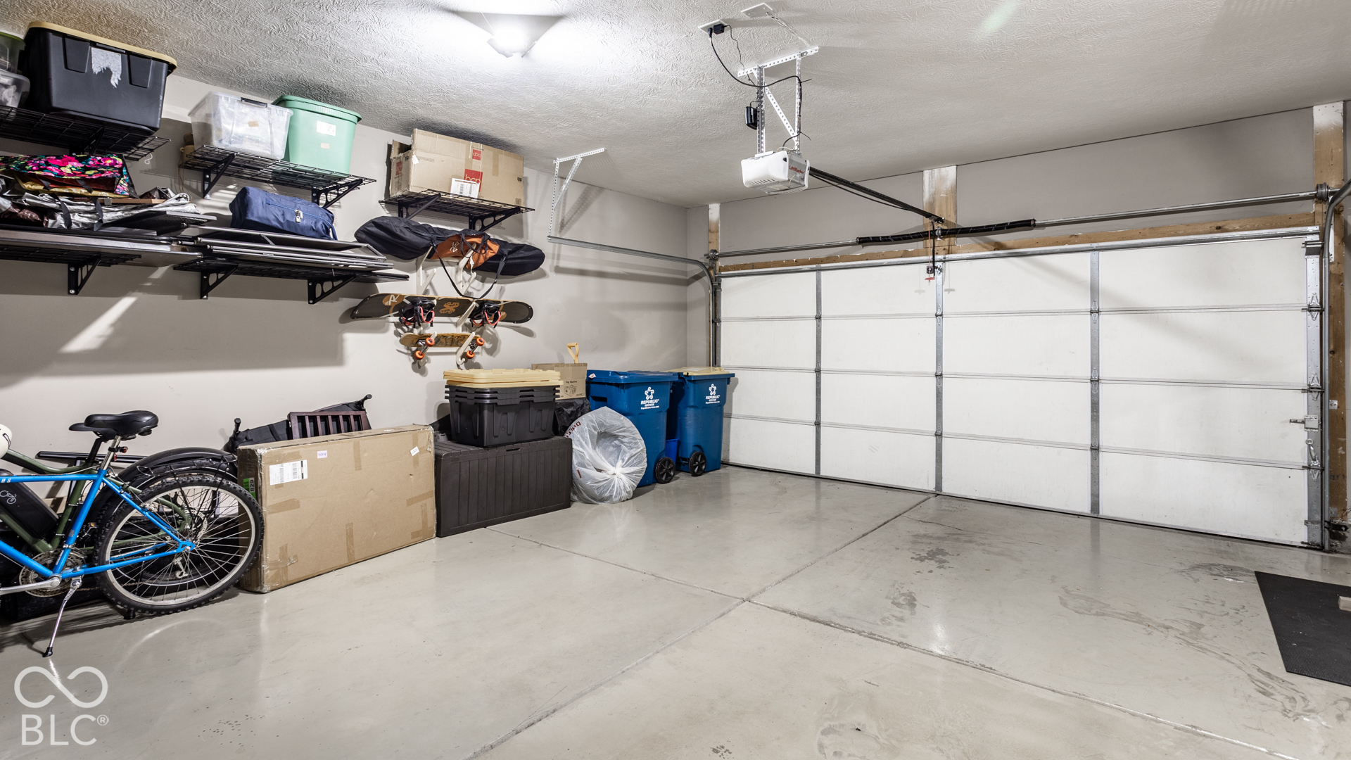 827 N Park Trail Drive, Carmel, IN 46032