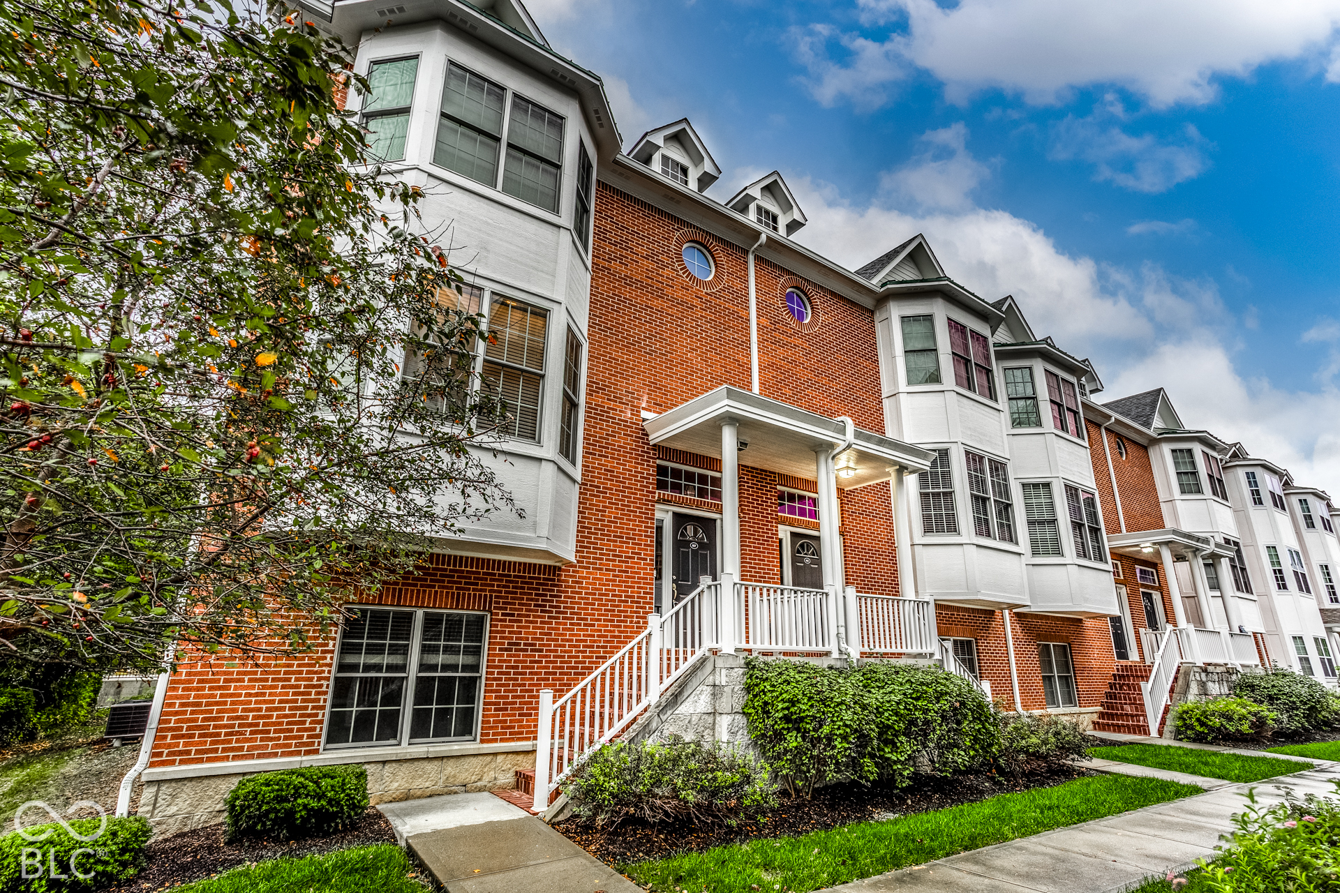 827 N Park Trail Drive, Carmel, IN 46032