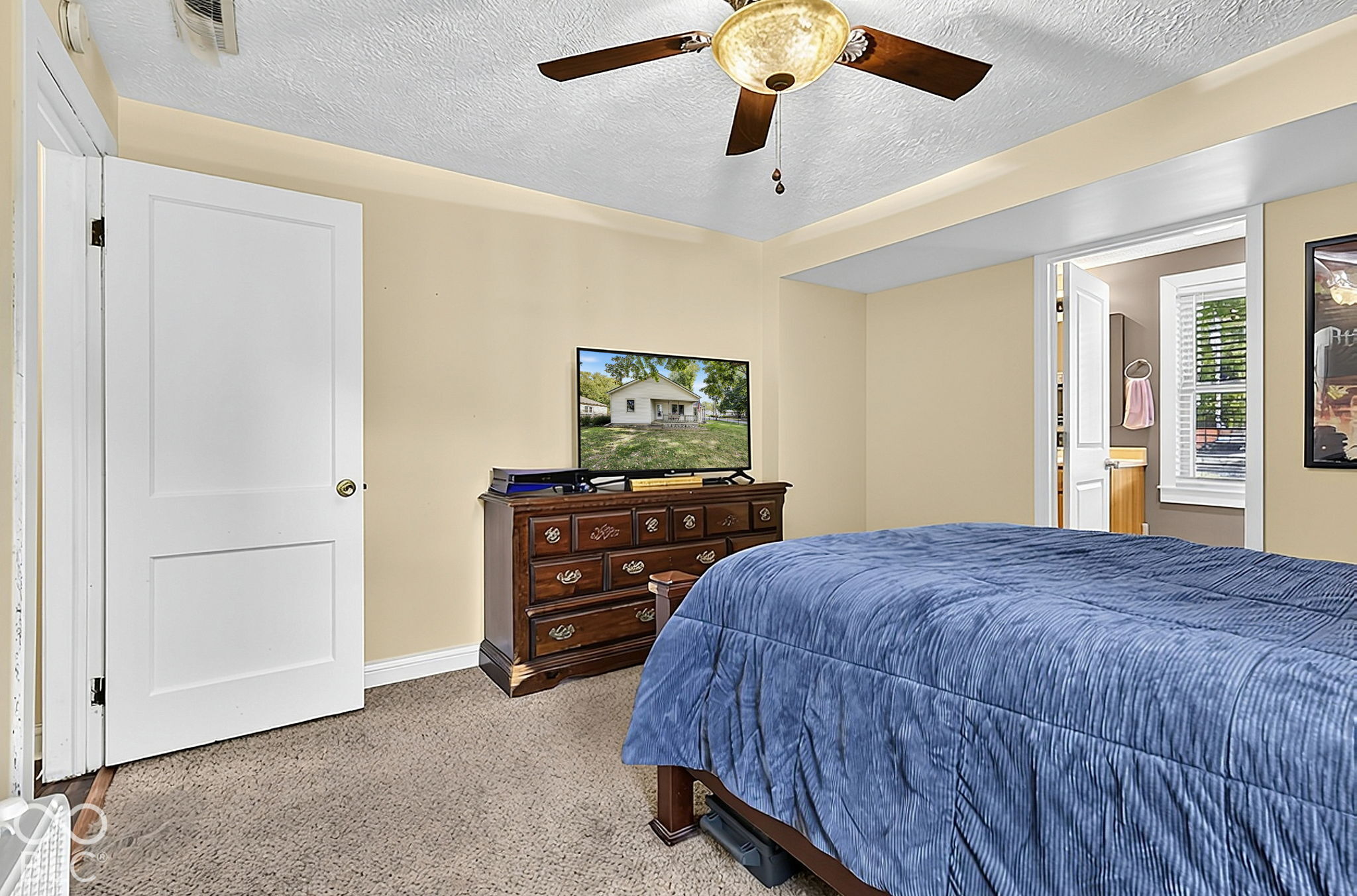 4992 Old Smith Valley Road, Greenwood, IN 46143