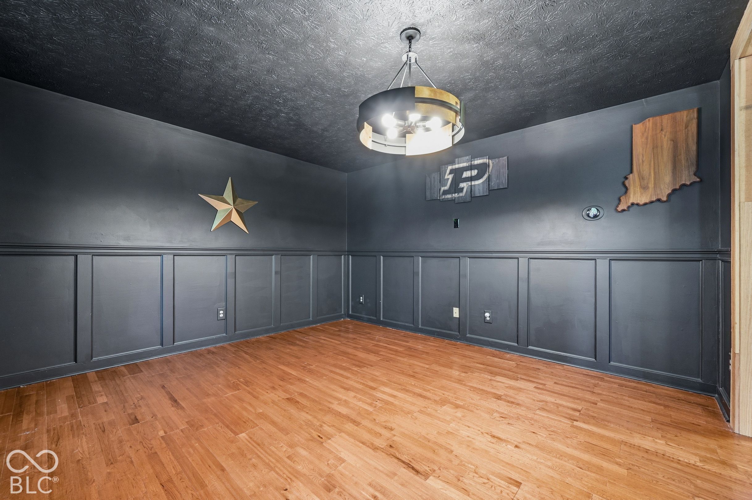 The Living Room Was Used As A Game Room & Drench Painted