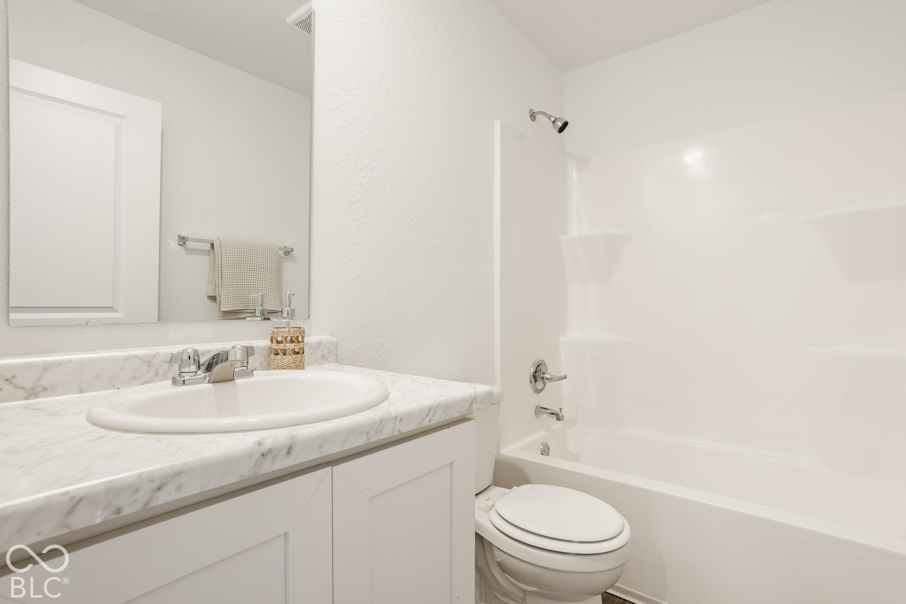 Model home of plan to be built. Finishes and features may vary.