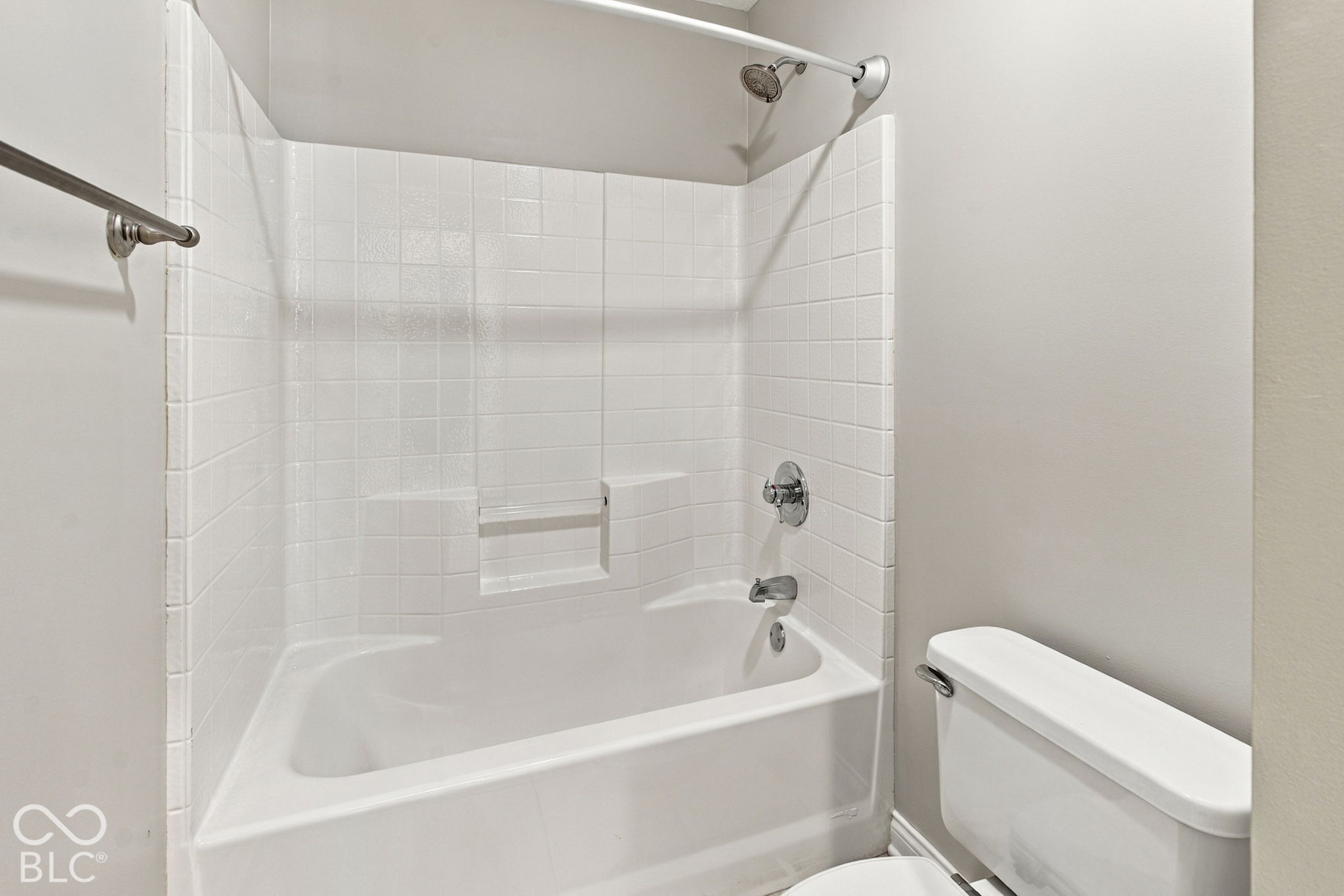 12677 Treaty Line Street, Carmel, IN 46032