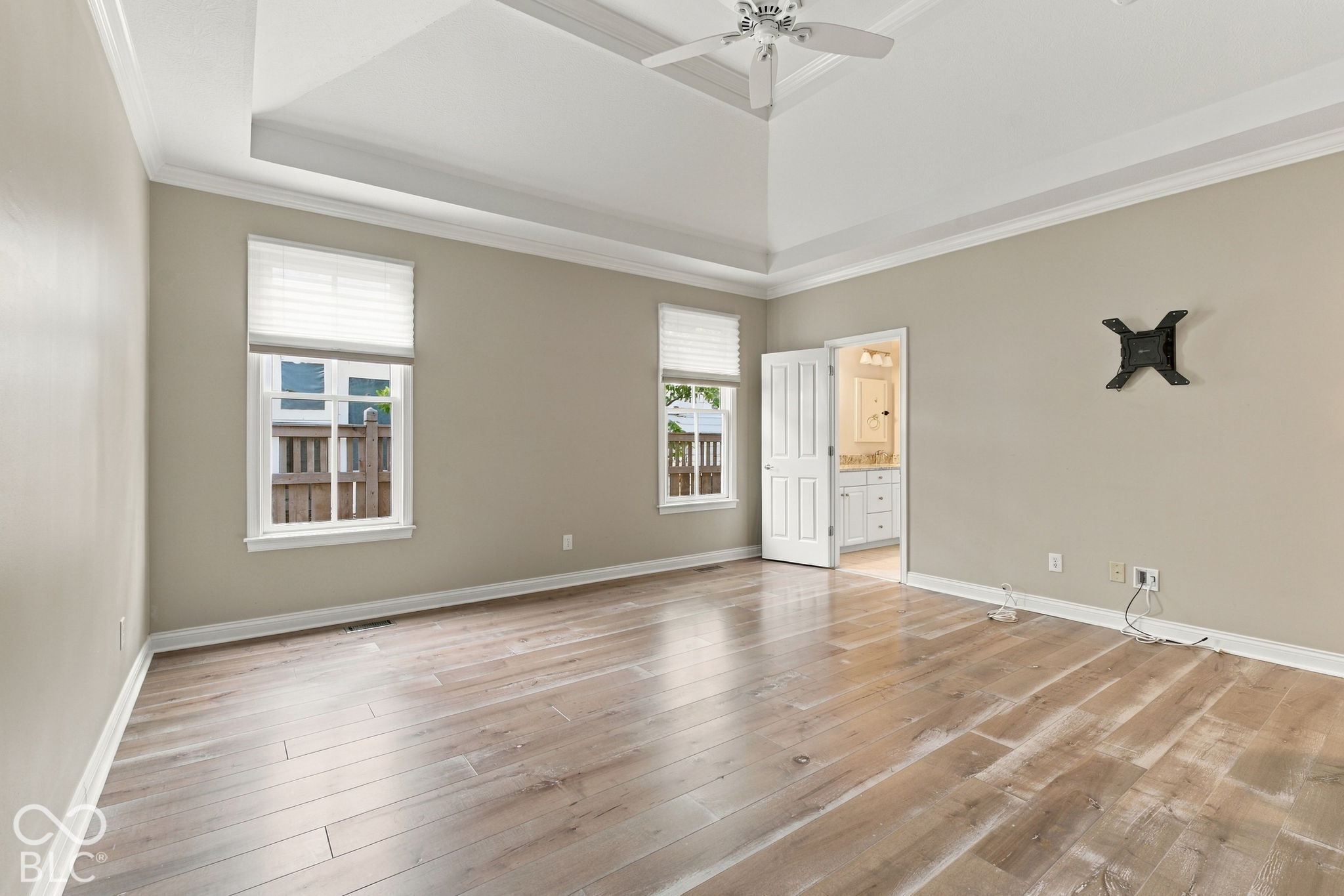 12677 Treaty Line Street, Carmel, IN 46032