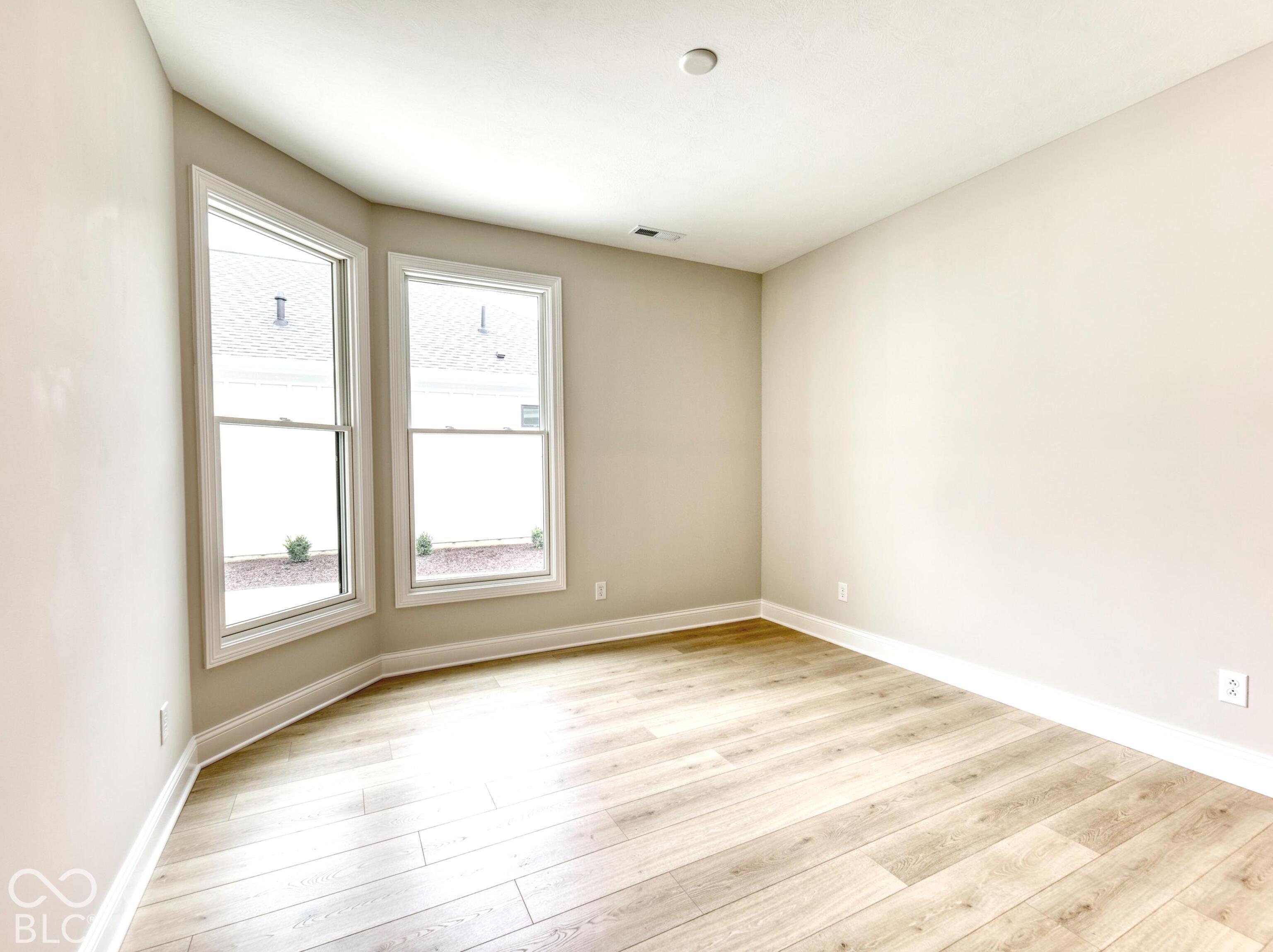 Guest bedroom