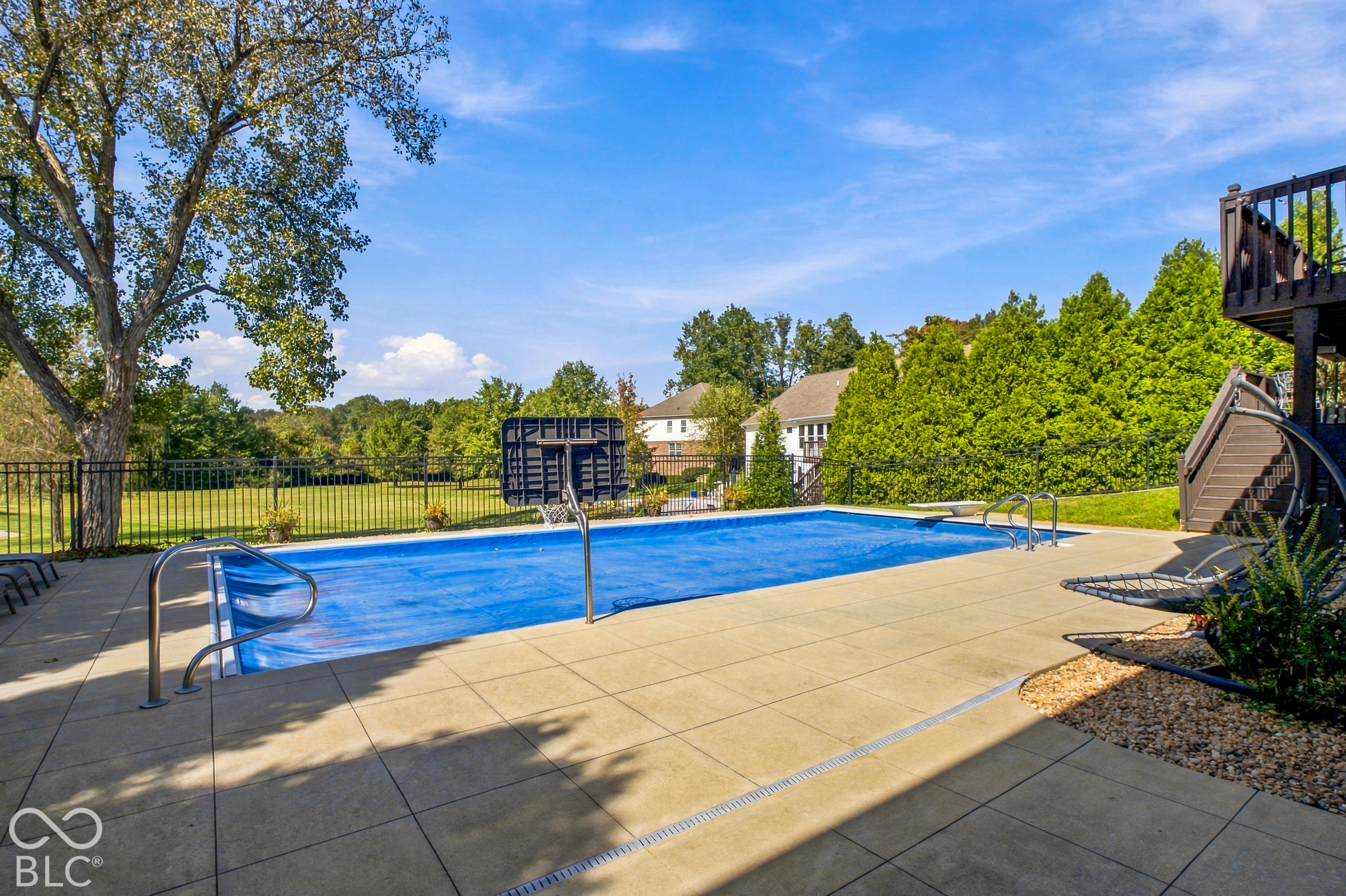 2532 Woodland Farms Drive, Columbus, IN 47201