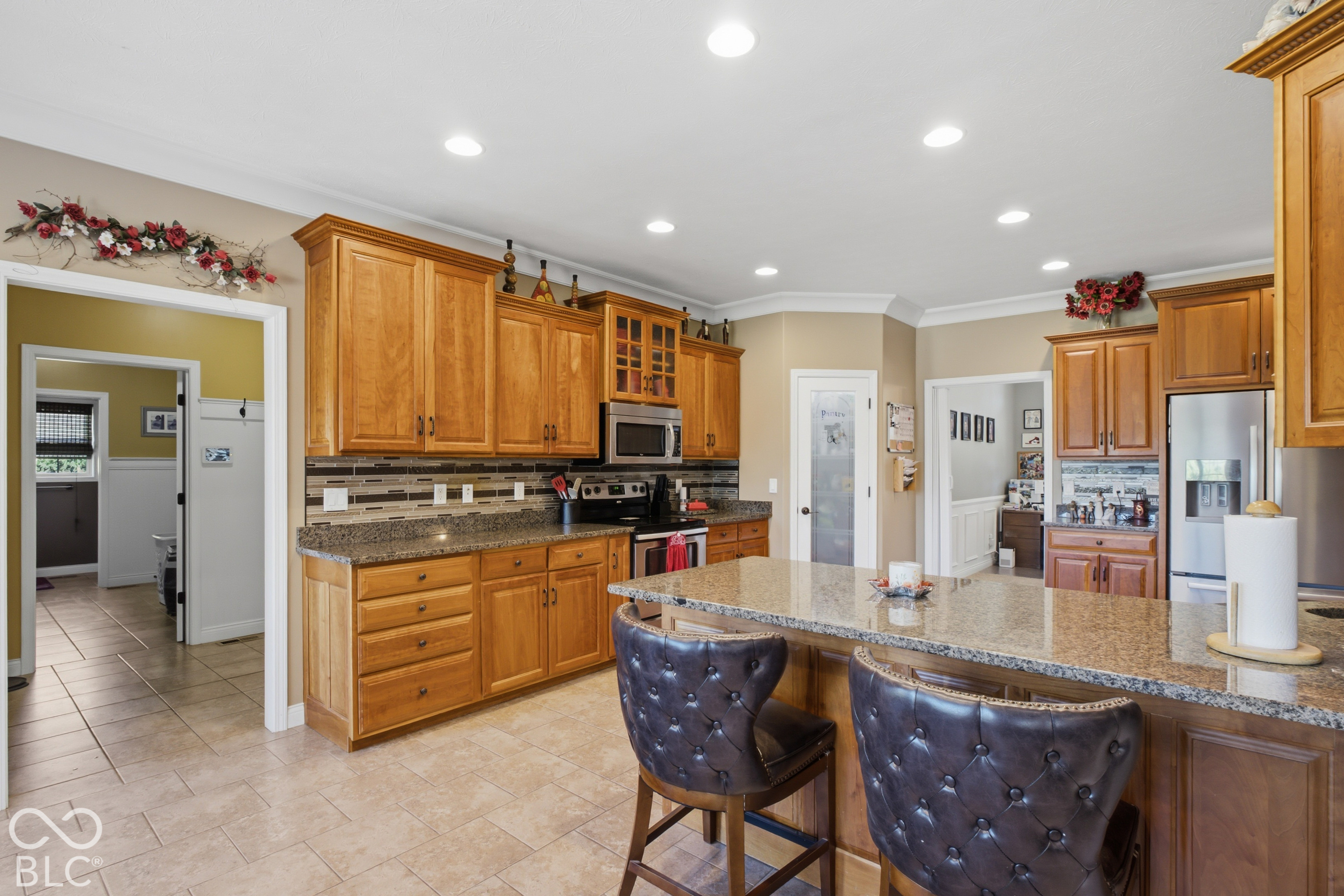 2532 Woodland Farms Drive, Columbus, IN 47201