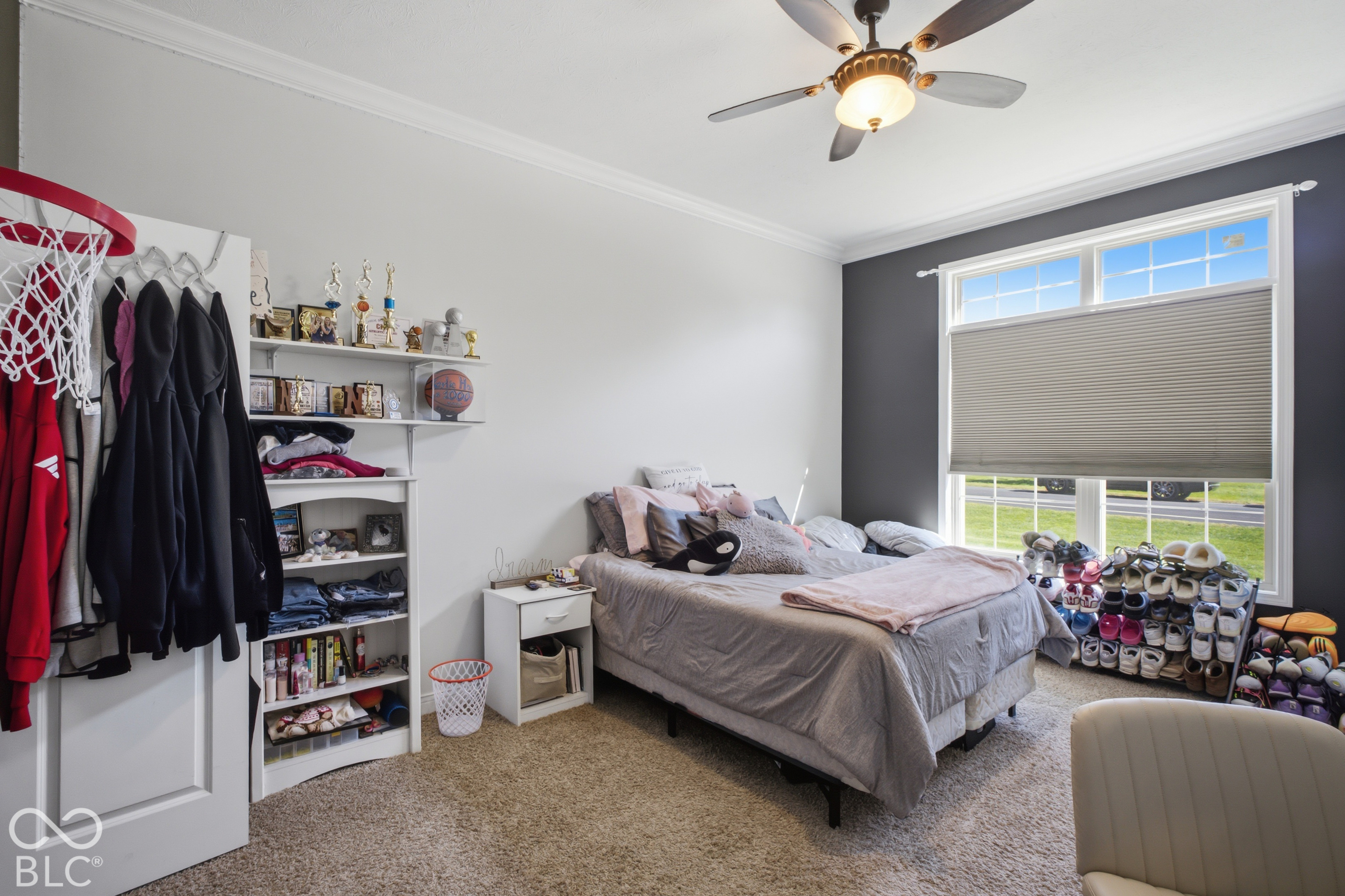 2532 Woodland Farms Drive, Columbus, IN 47201