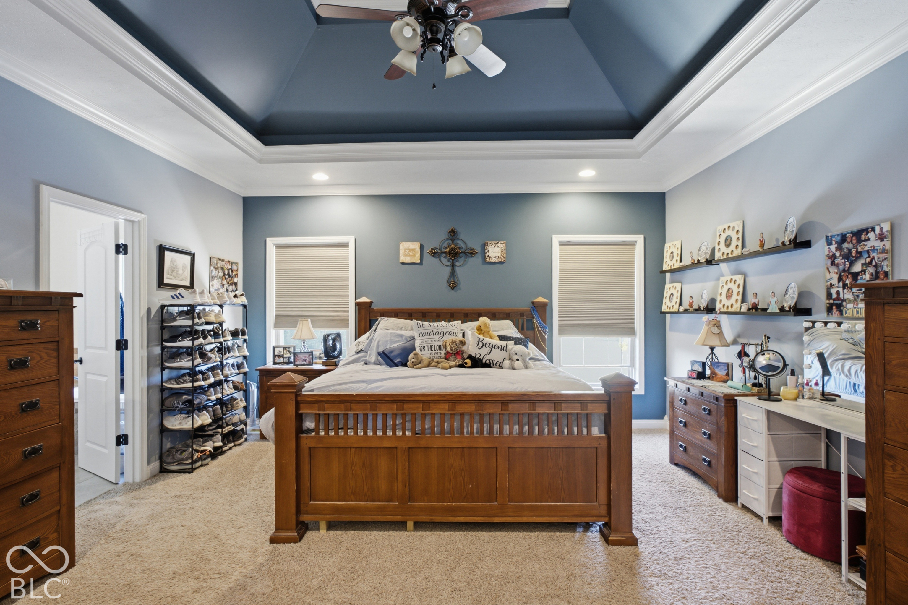 2532 Woodland Farms Drive, Columbus, IN 47201