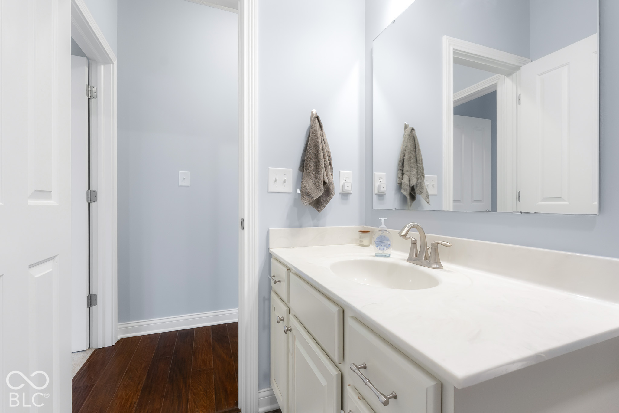 6106 Pelican Lane, Columbus, IN 47201