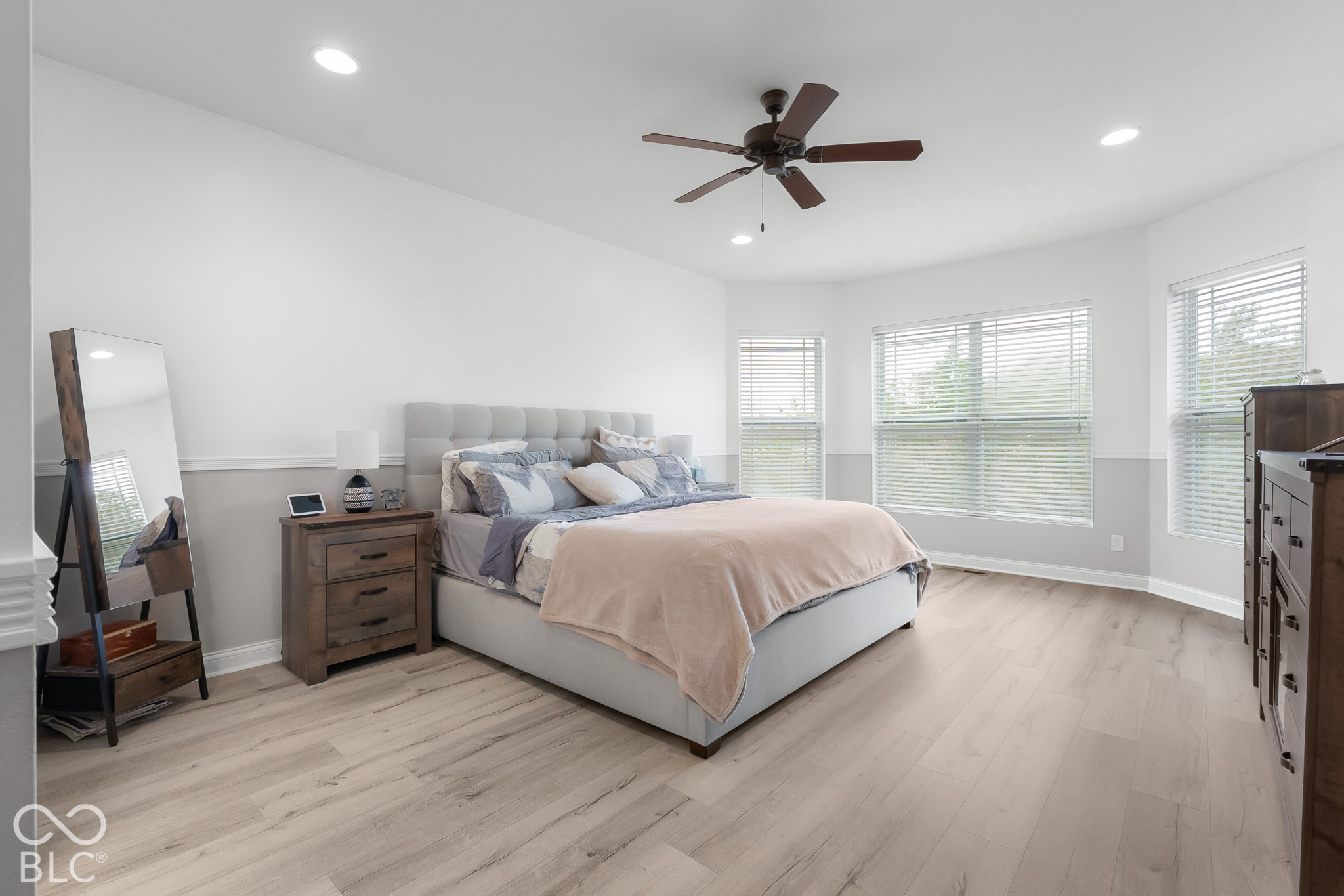 6106 Pelican Lane, Columbus, IN 47201
