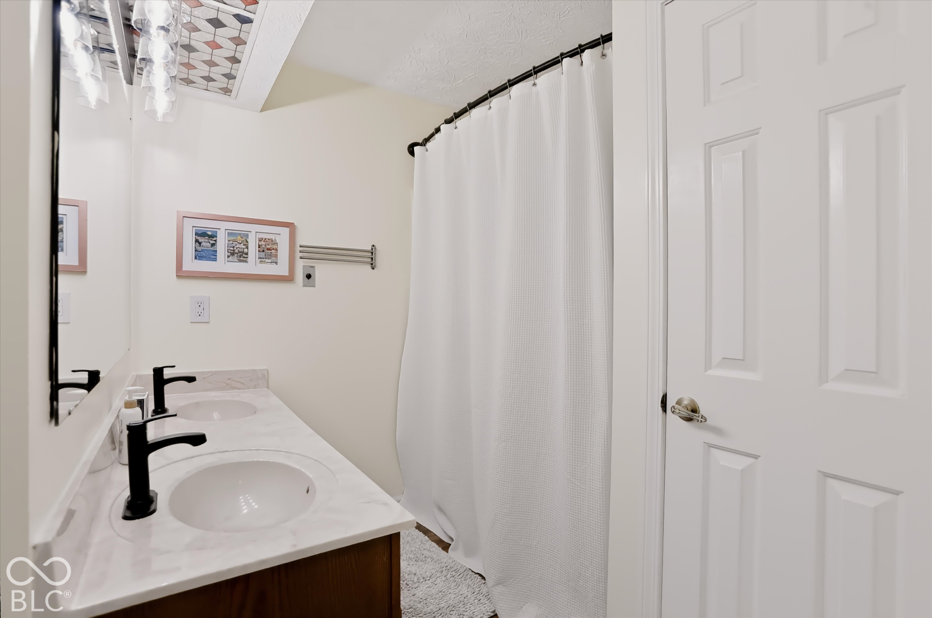 8879 Lesley Lane, Brownsburg, IN 46112