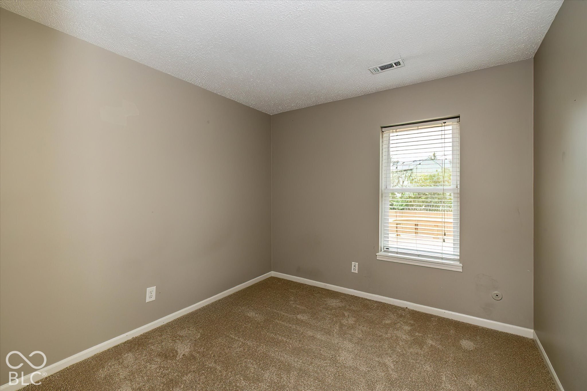 9226 Homeside Drive, Indianapolis, IN 46250