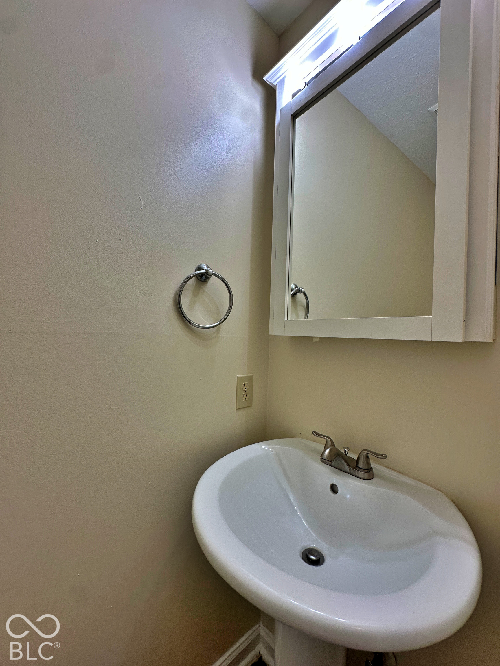 4650 Falcon Run Way, Indianapolis, IN 46254