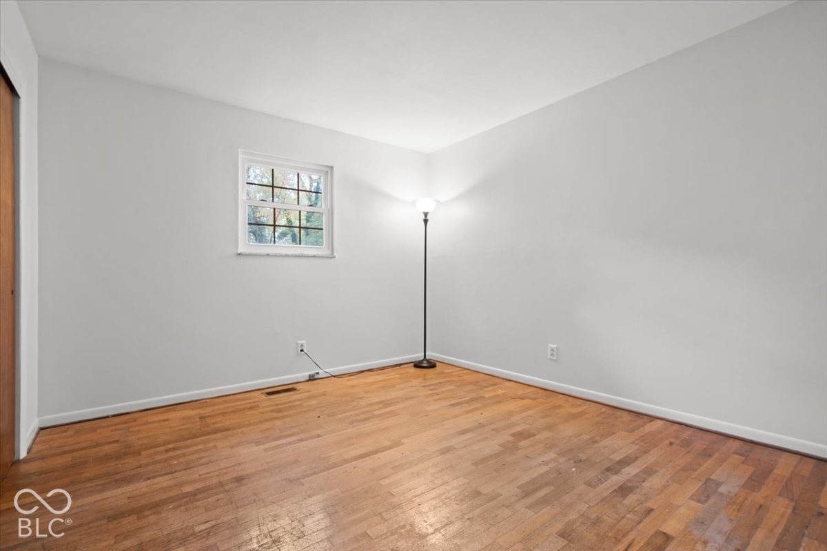 175 N 8th Street, Zionsville, IN 46077