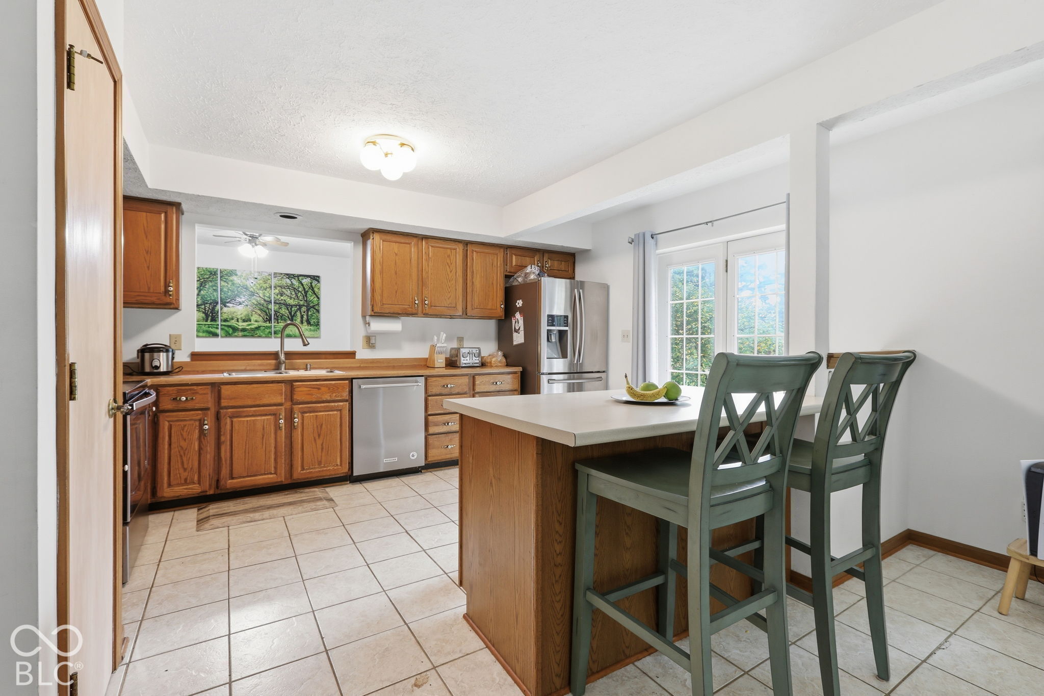 9112 Fireside Drive, Indianapolis, IN 46250
