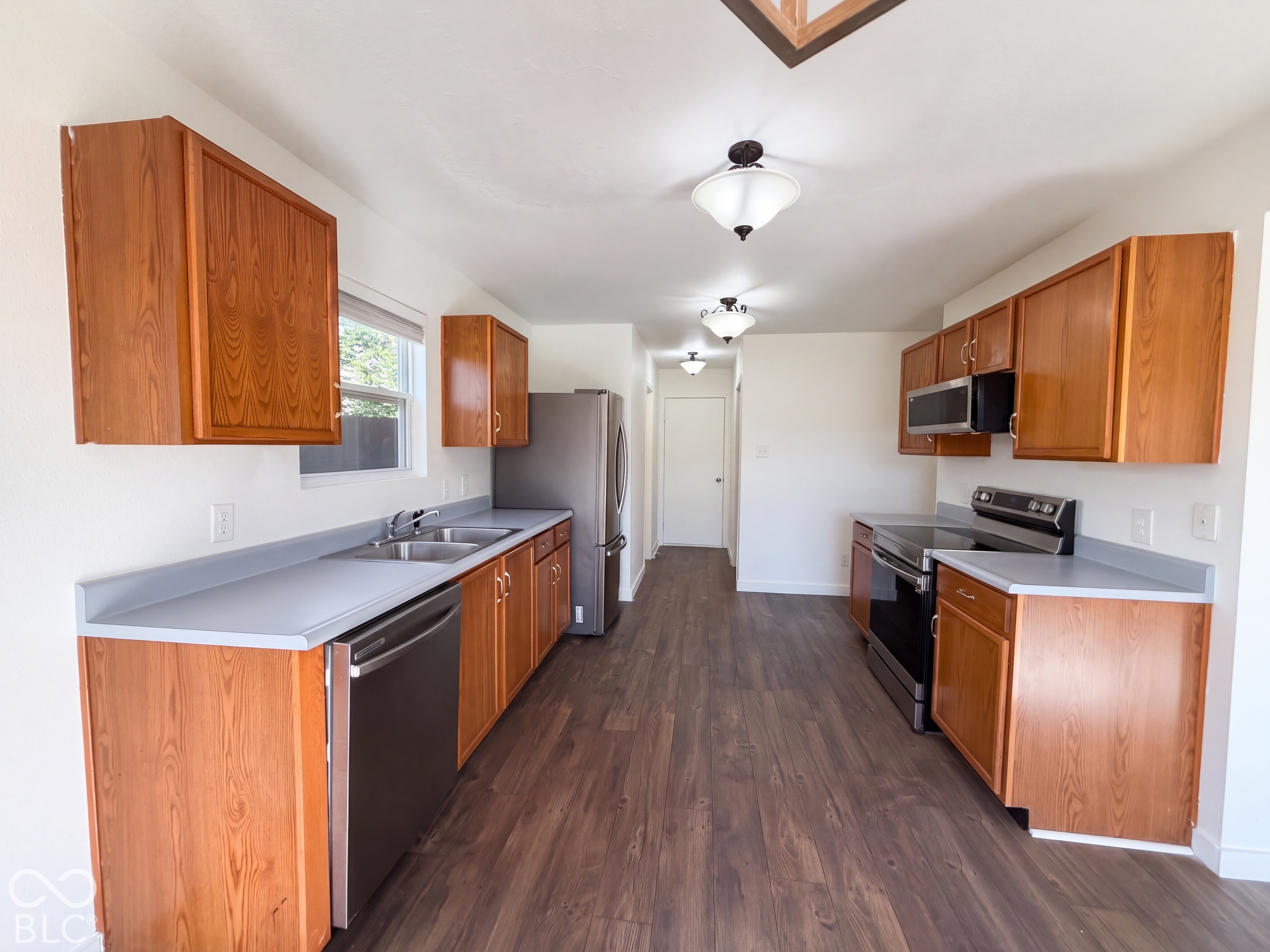 8723 Hosta Way, Camby, IN 46113