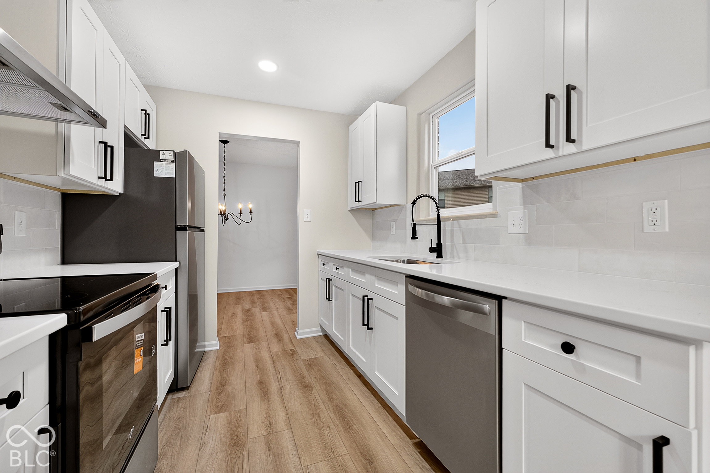 5666 Colonist Circle, Indianapolis, IN 46254