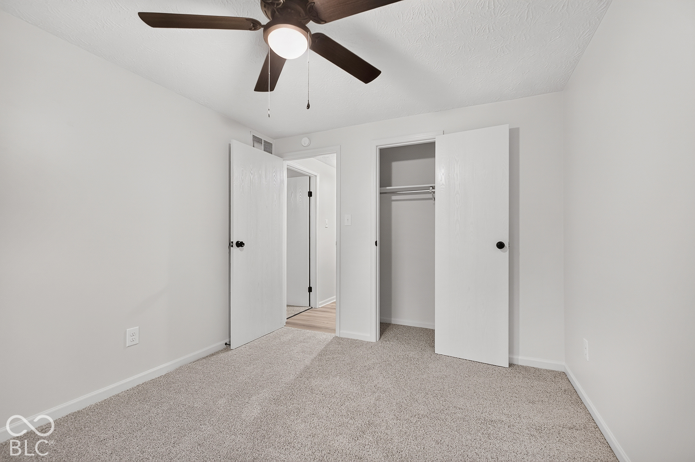 5666 Colonist Circle, Indianapolis, IN 46254