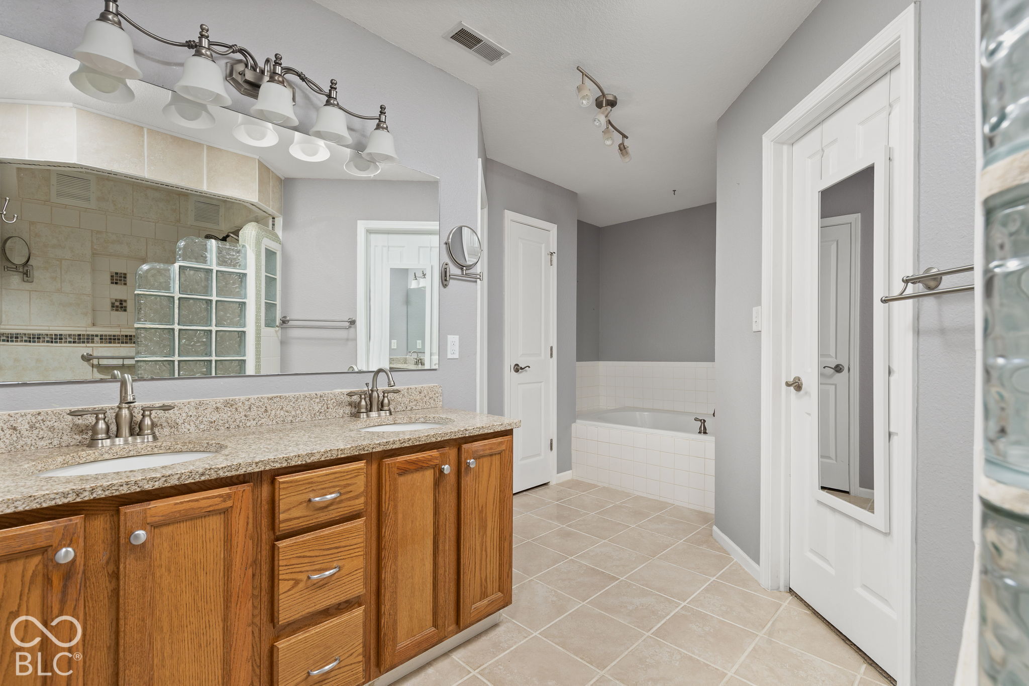 6198 White Birch Drive, Fishers, IN 46038