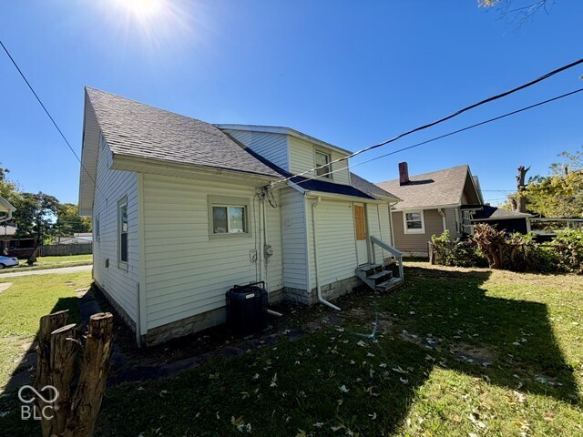 2910 Meredith Avenue, Indianapolis, IN 46201